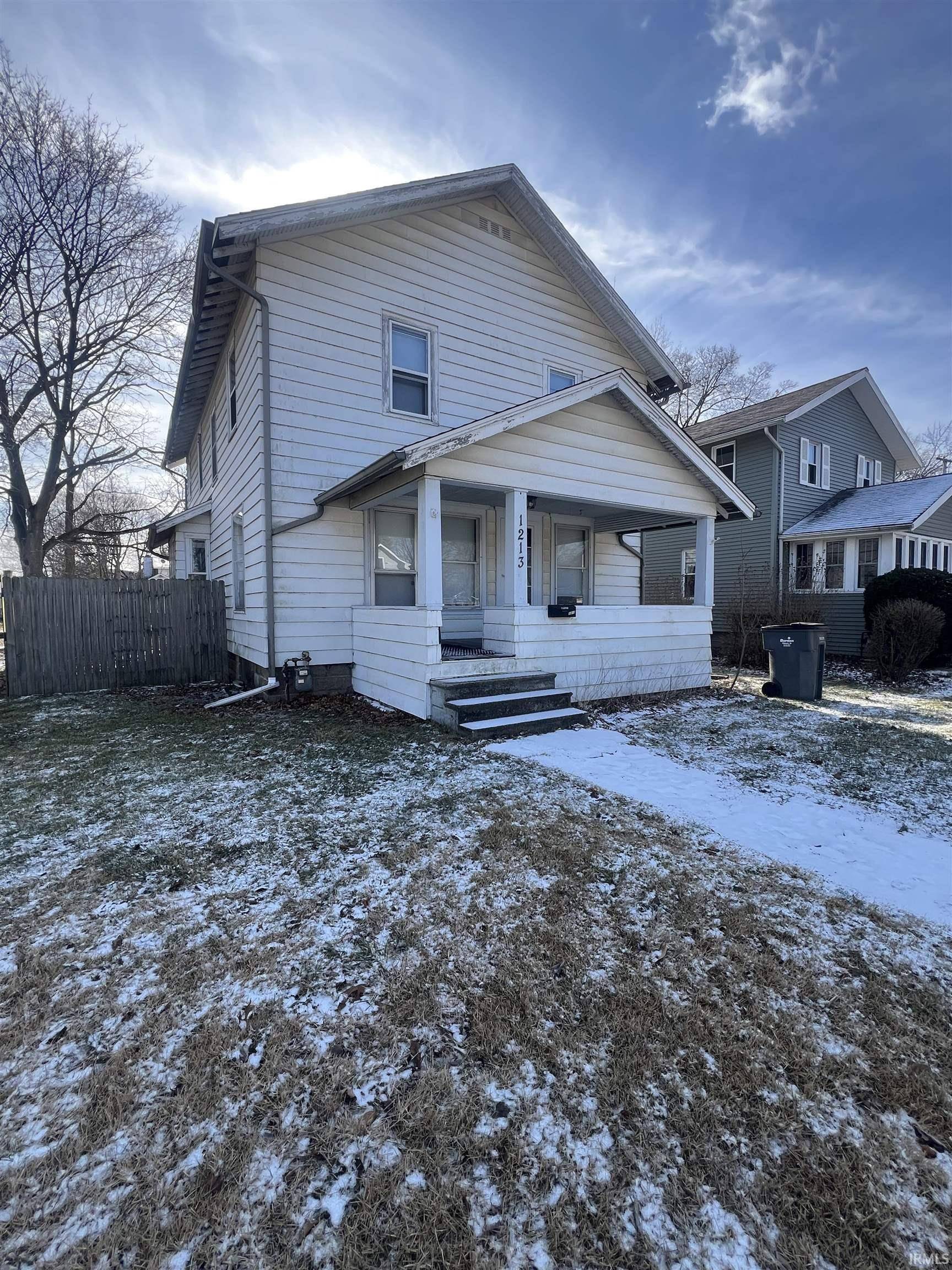 1213 W Lexington Avenue, Elkhart, IN 46514