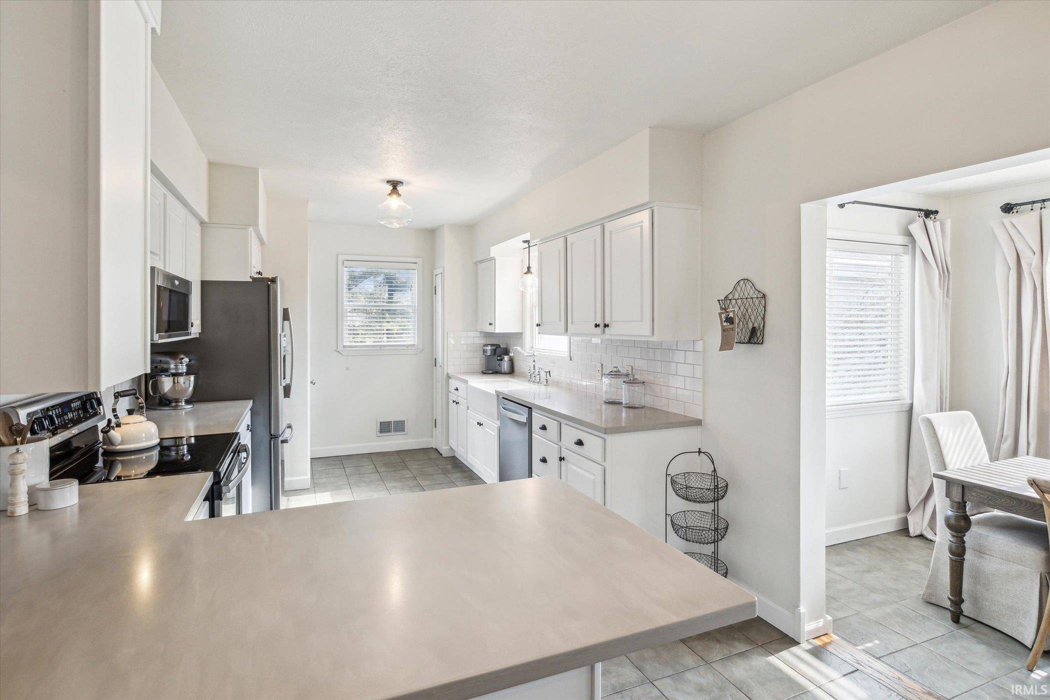 Granger, IN 46530,51444 Gumwood Road