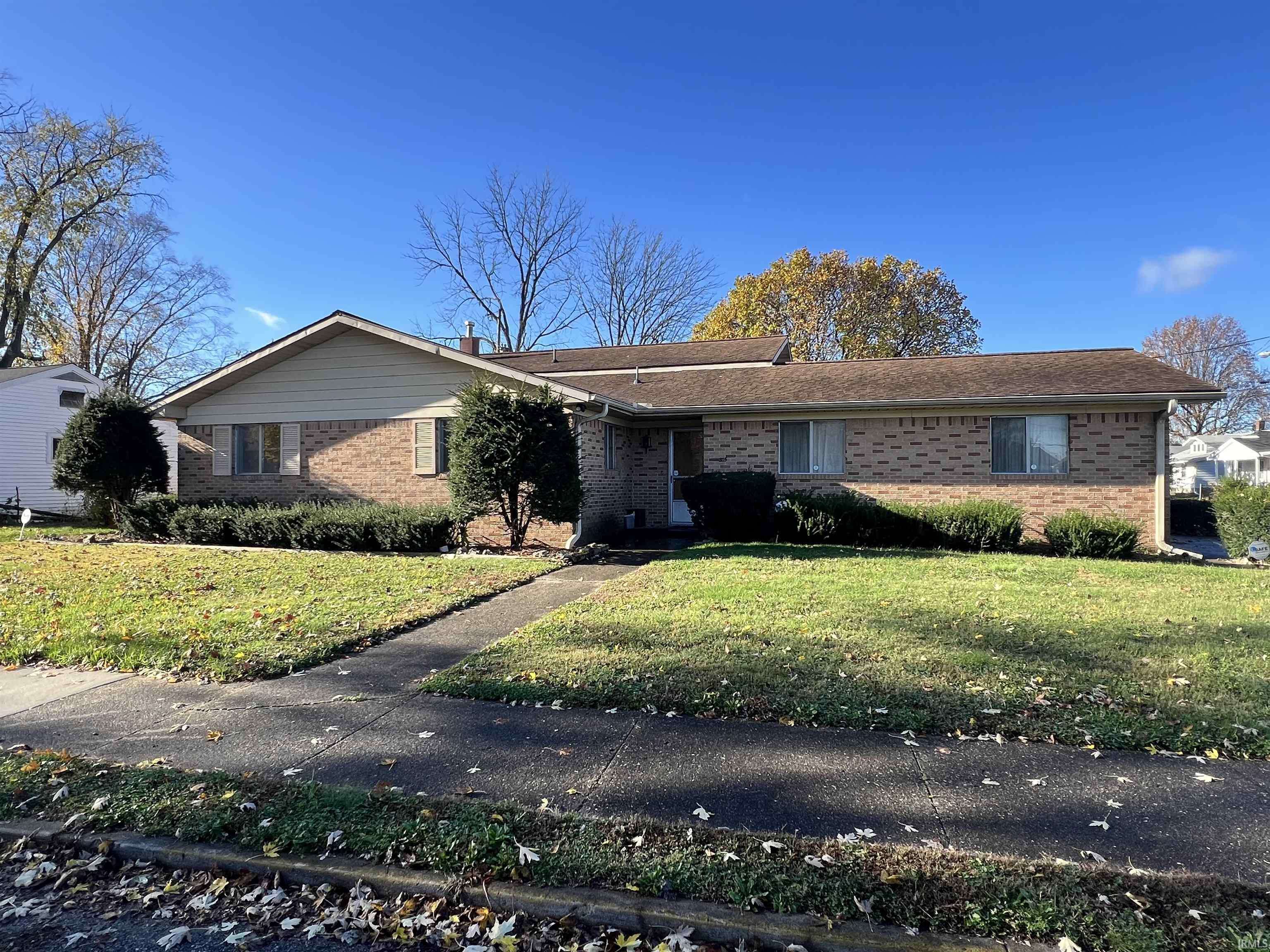805 Ritterskamp Avenue, Vincennes, IN 47591