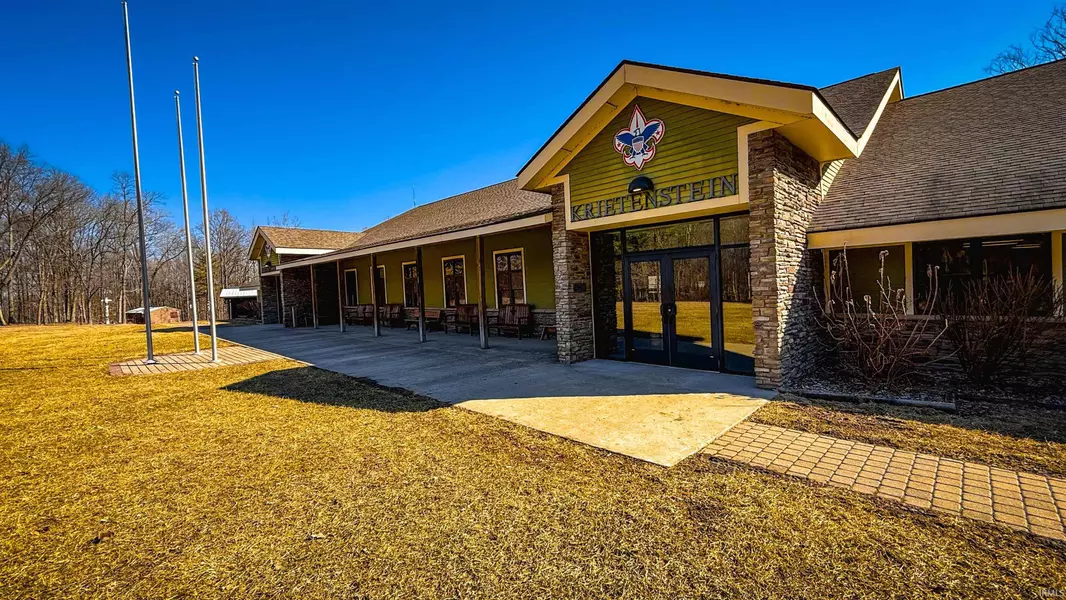6445 E County Road 575 Road, Center Point, IN 47840