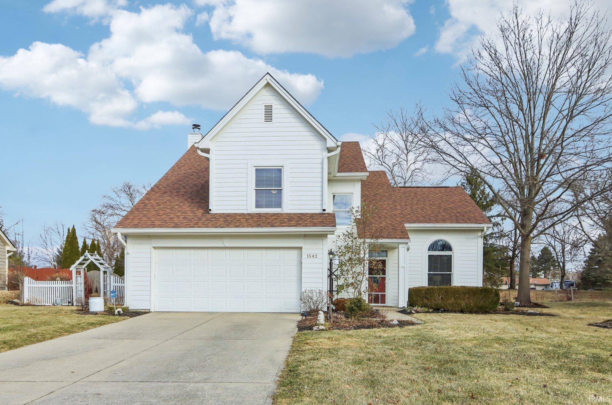 1542 Waterford Drive Drive, Zionsville, IN 46077