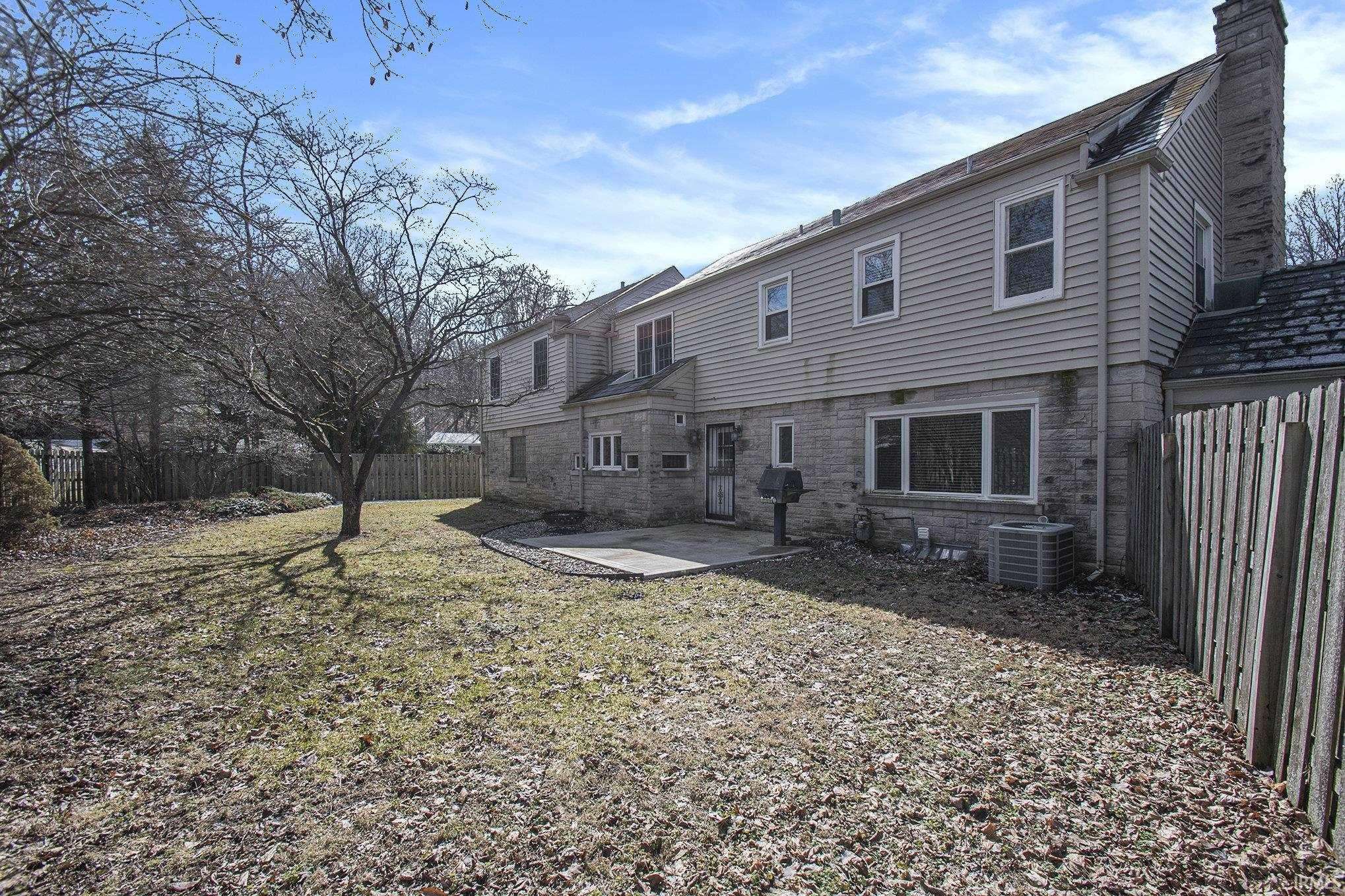 South Bend, IN 46614,3208 S Twyckenham Drive