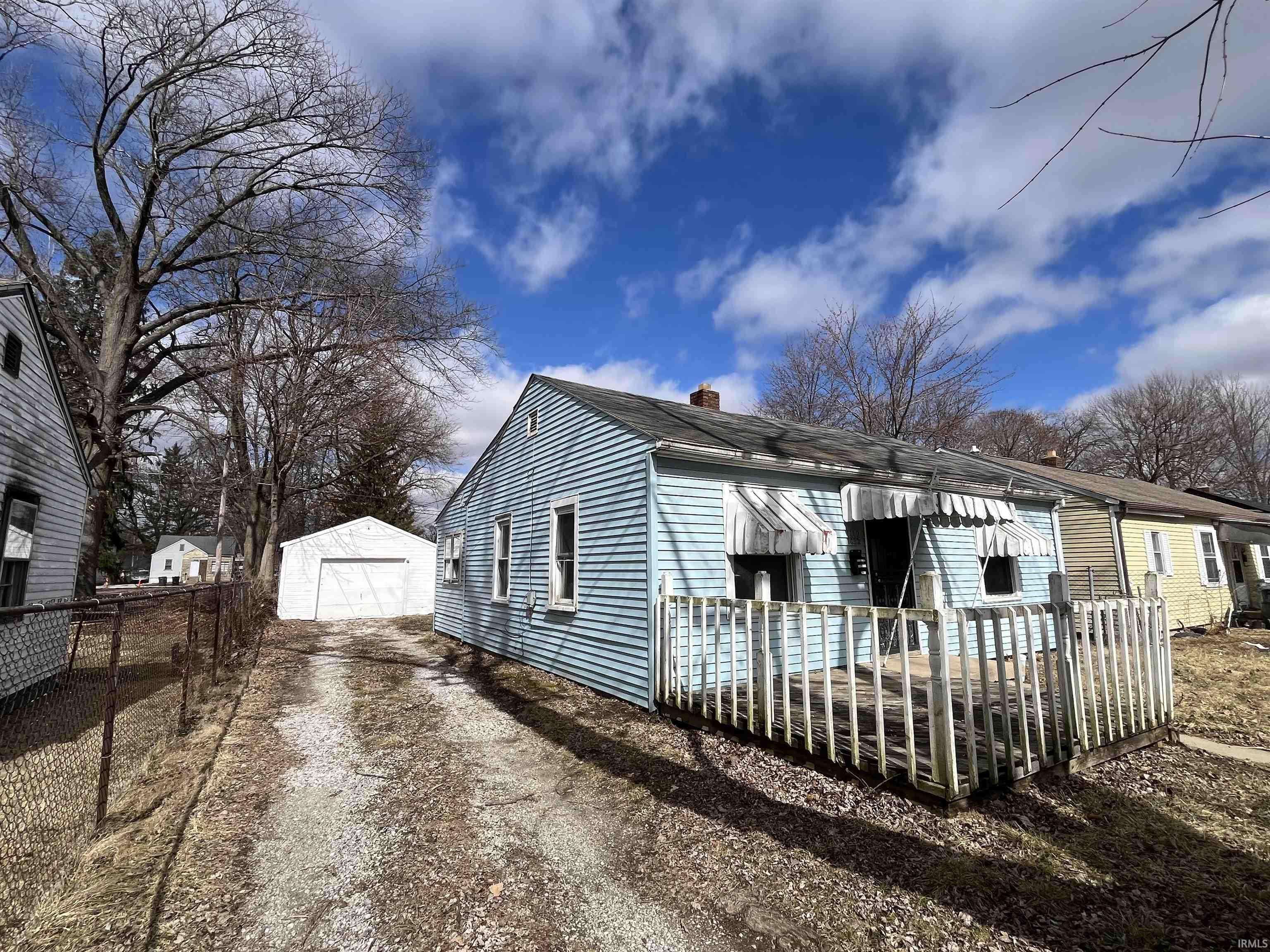 Anderson, IN 46016-3224,1632 W 17Th Street