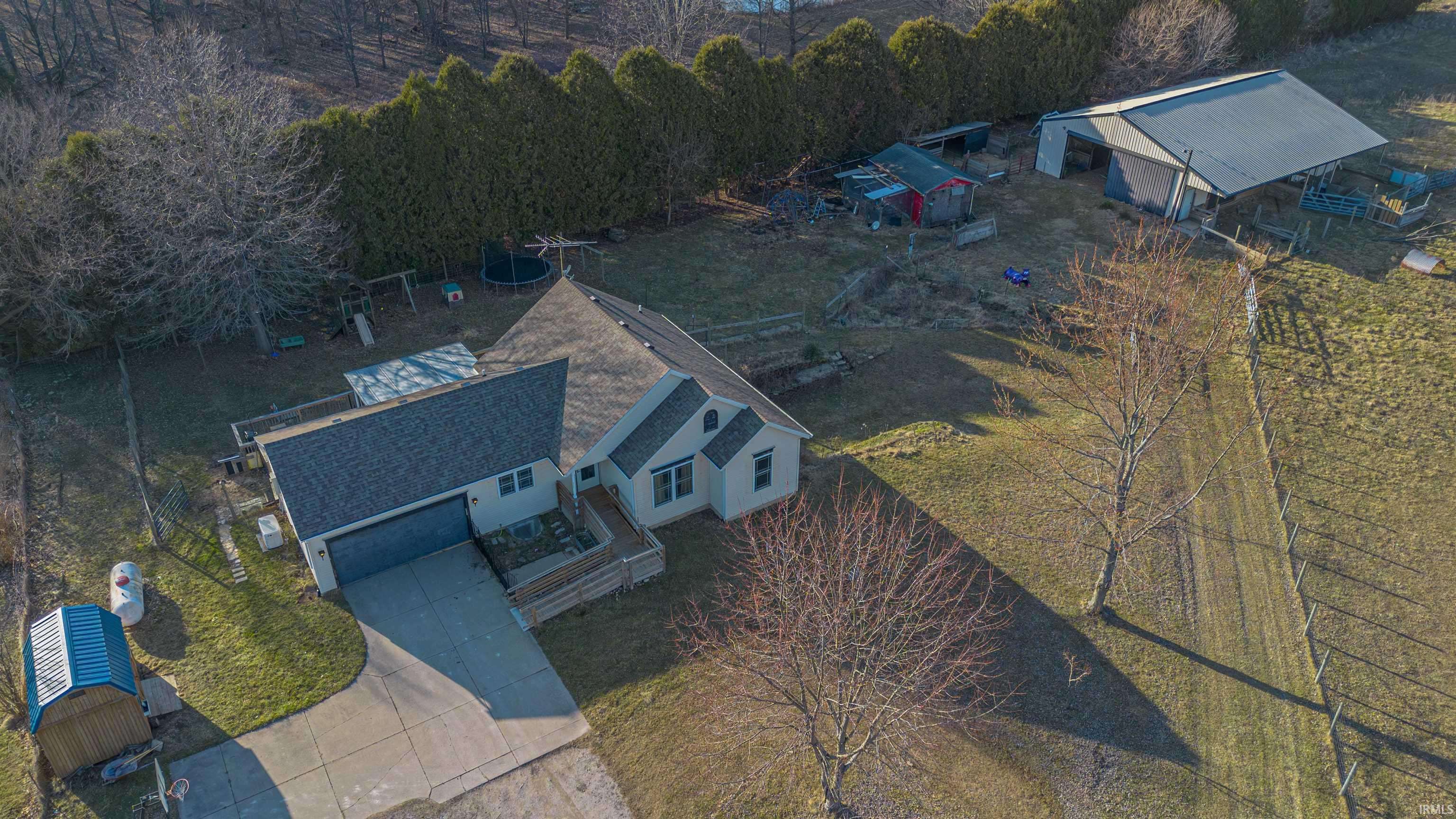 5229 E 50 N, Laporte, IN 46350-9104