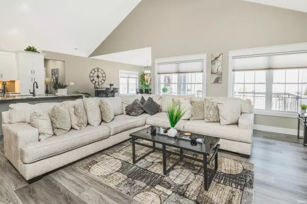 4212 W Geranium Lane, Bloomington, IN 47404