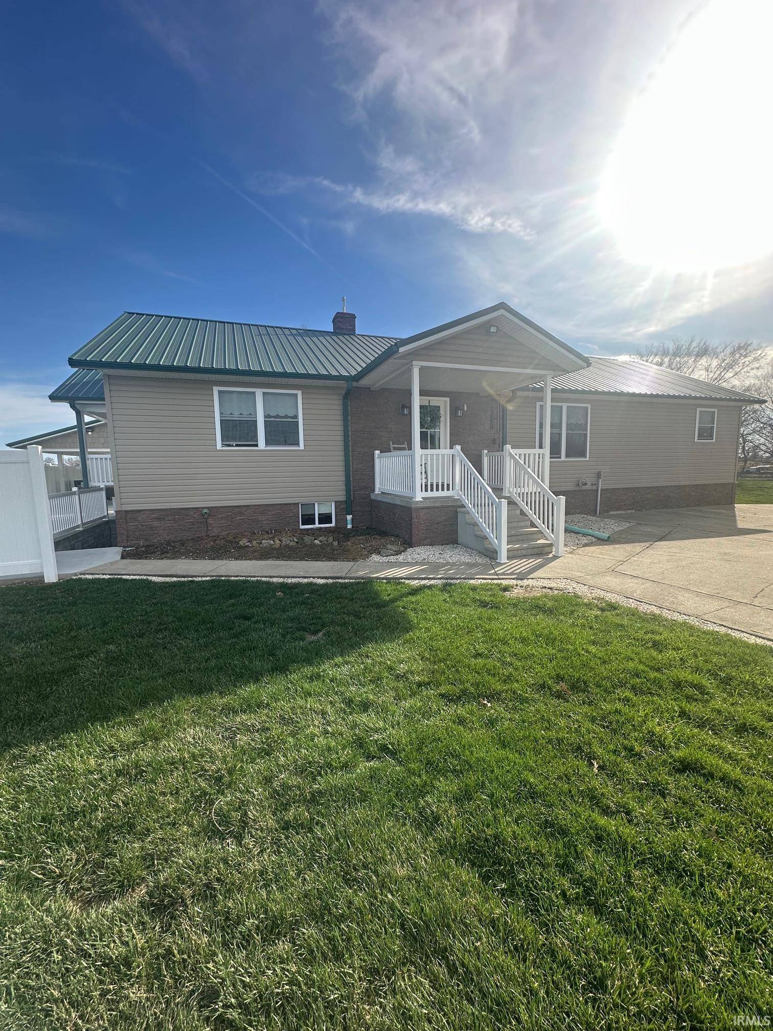 Montgomery, IN 47558,8355 E 550 N Road