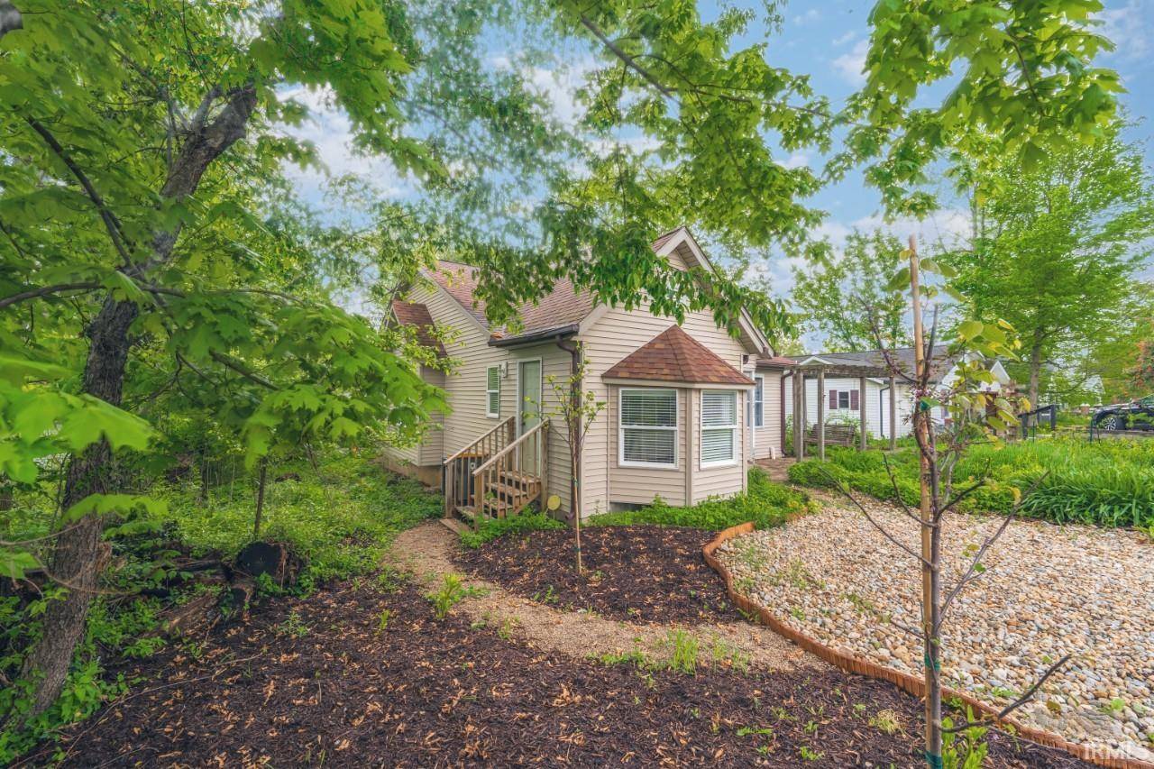 Bloomington, IN 47403-3331,2411 S Milton Drive
