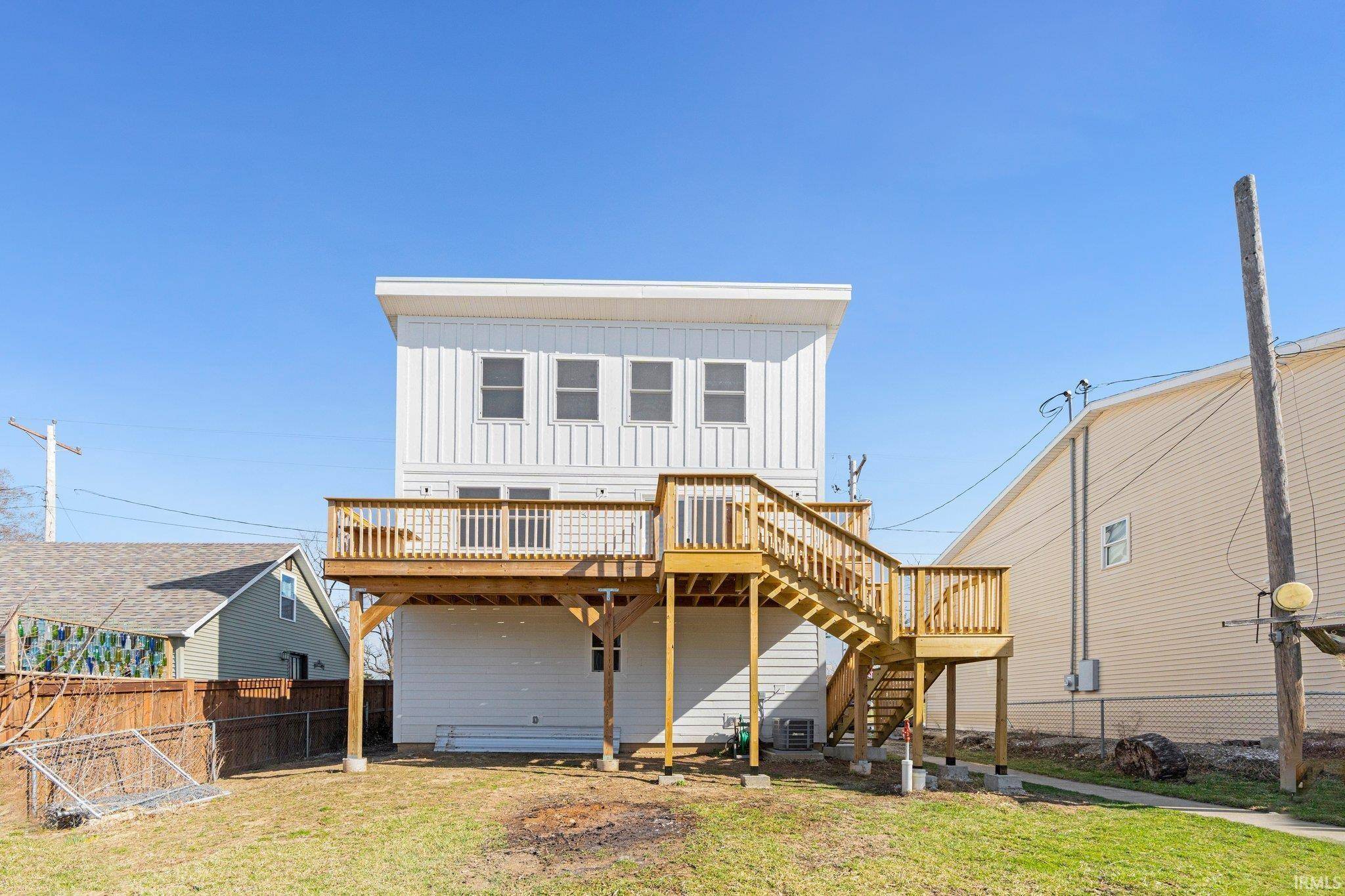 Columbia City, IN 46725-9391,2660 E Beech Avenue