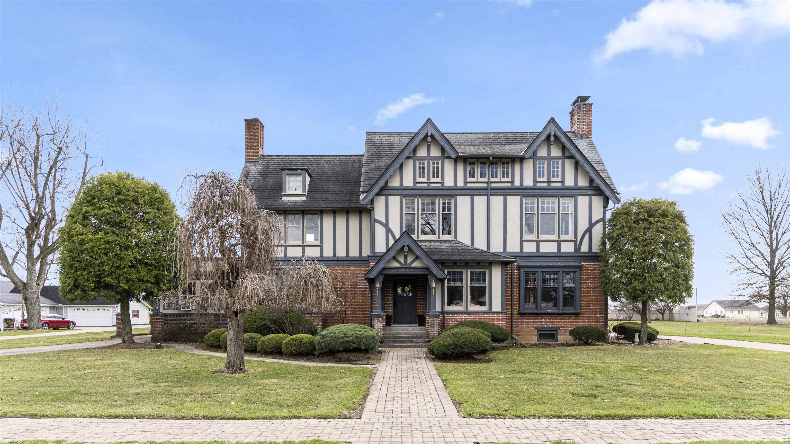 507 W Union Street,  Ligonier,  IN 46767