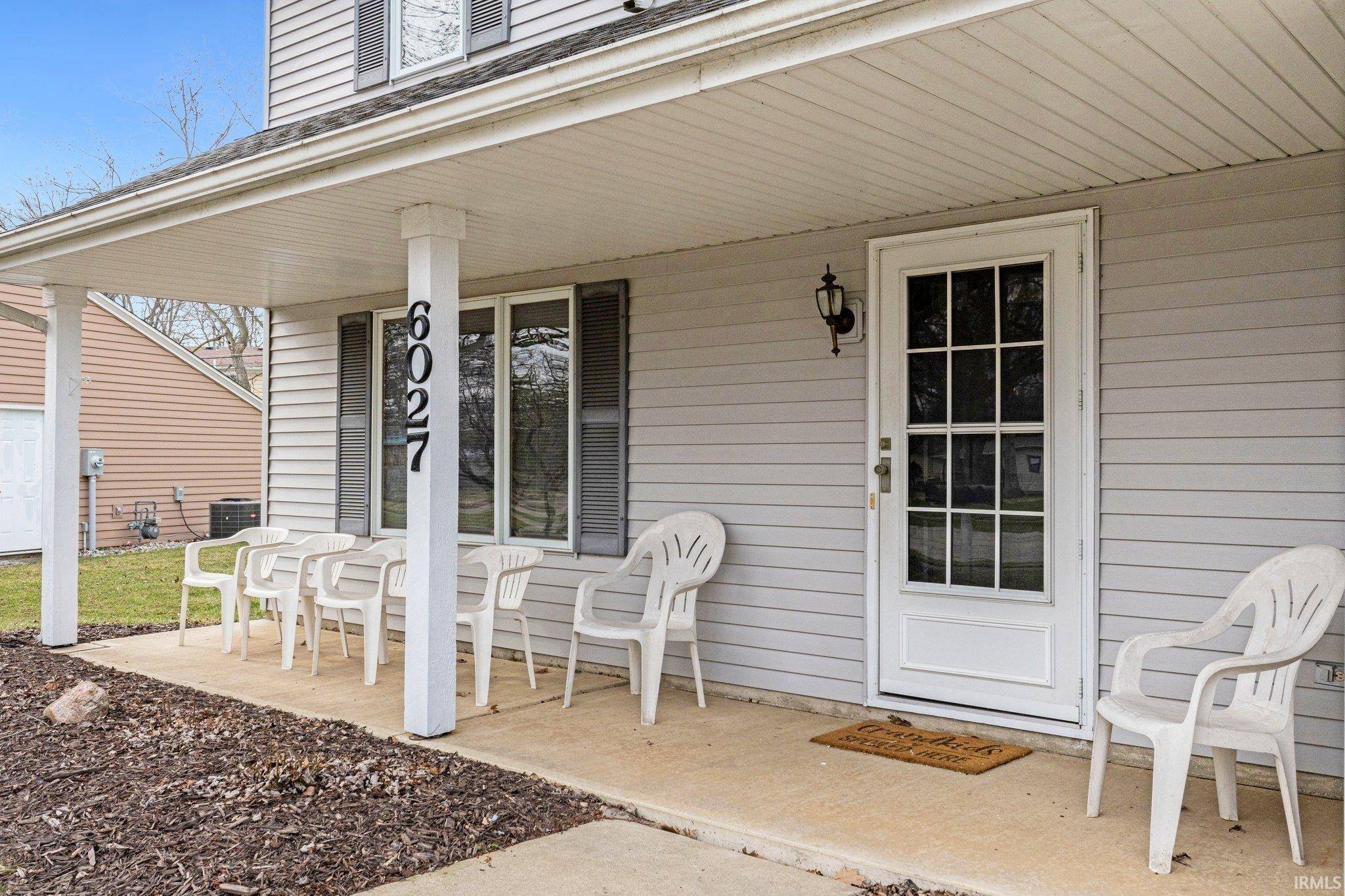 6027 Old Brook Drive, Fort Wayne, IN 46835-2435
