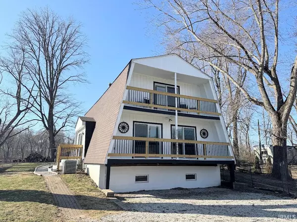 4807 Miami Bend Road, Logansport, IN 46947