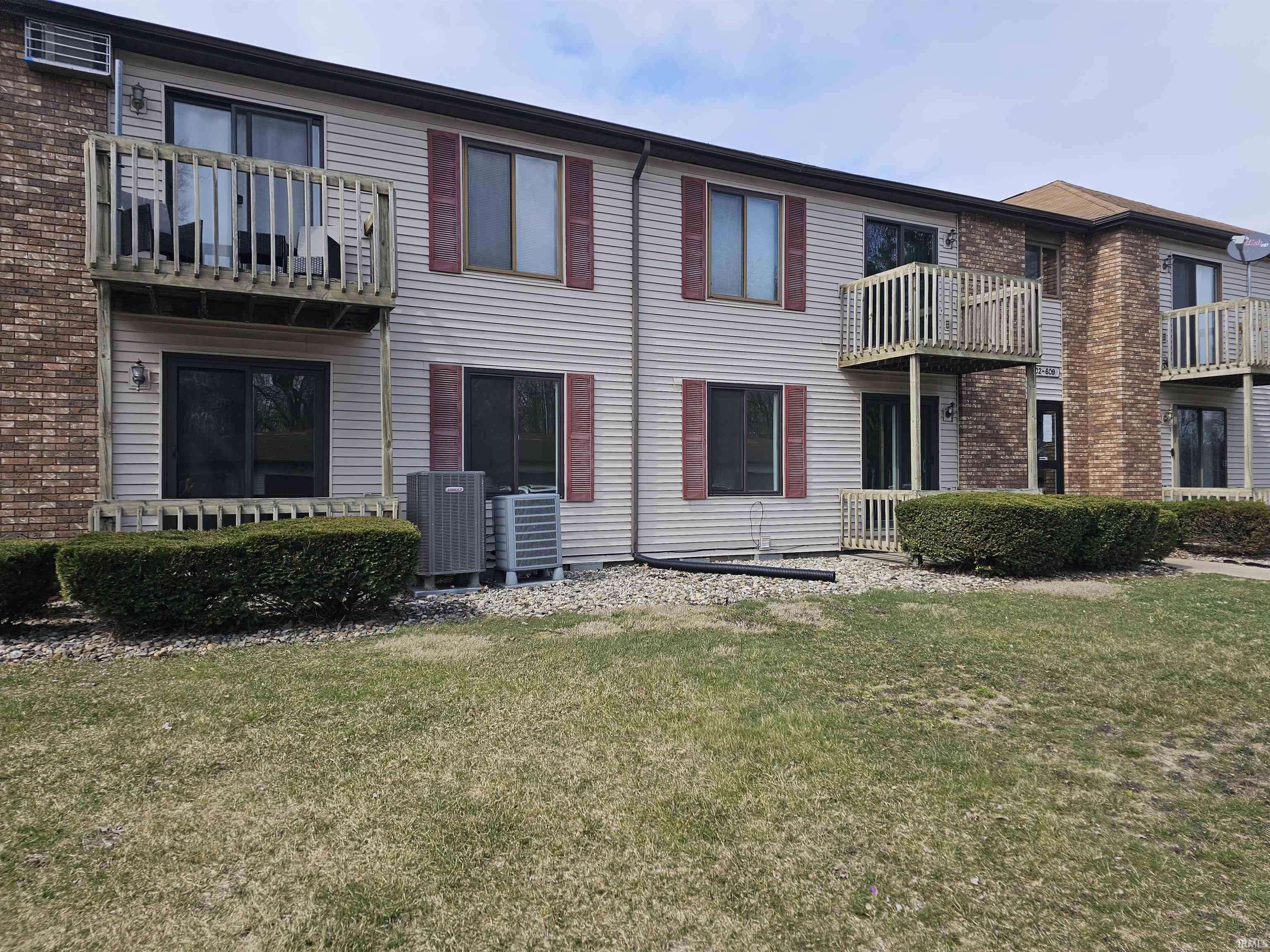 603 Clarinet Blvd. E.,  Elkhart,  IN 46516-4765