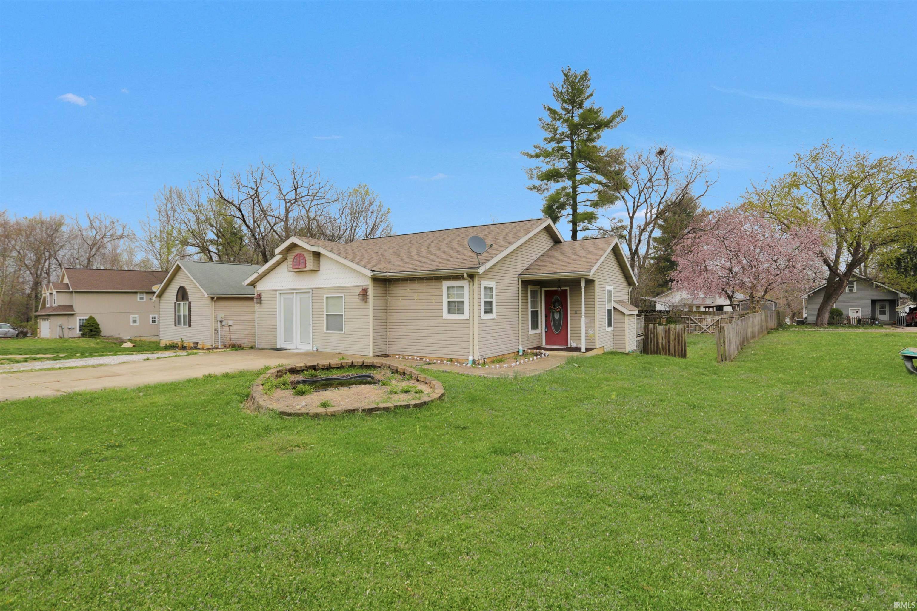 406 S First Street, Princeton, IN 47670