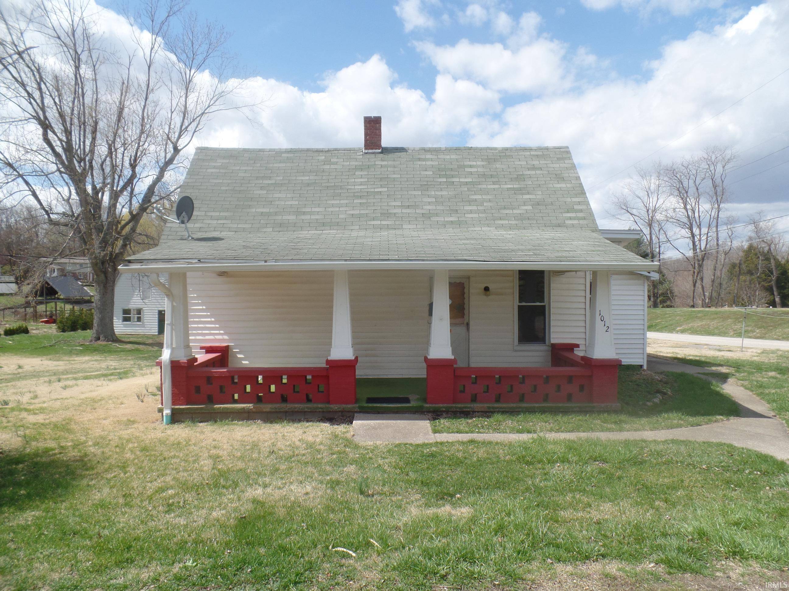 1012 S Lewis Street, Bloomfield, IN 47424