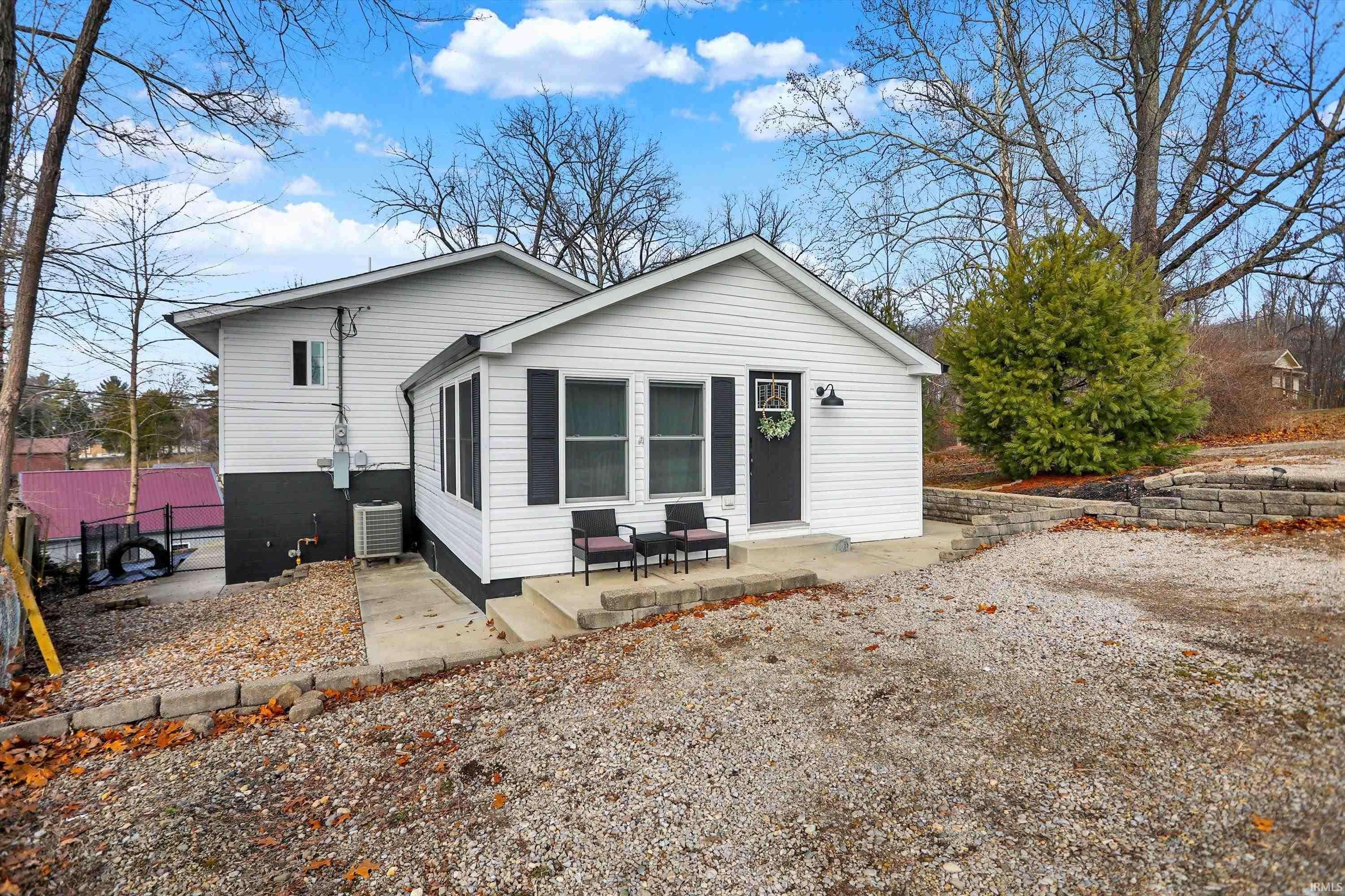 8598 S Riser Drive, Nineveh, IN 46164-9745