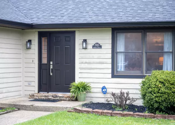 2915 N Norway Drive, Bloomington, IN 47404