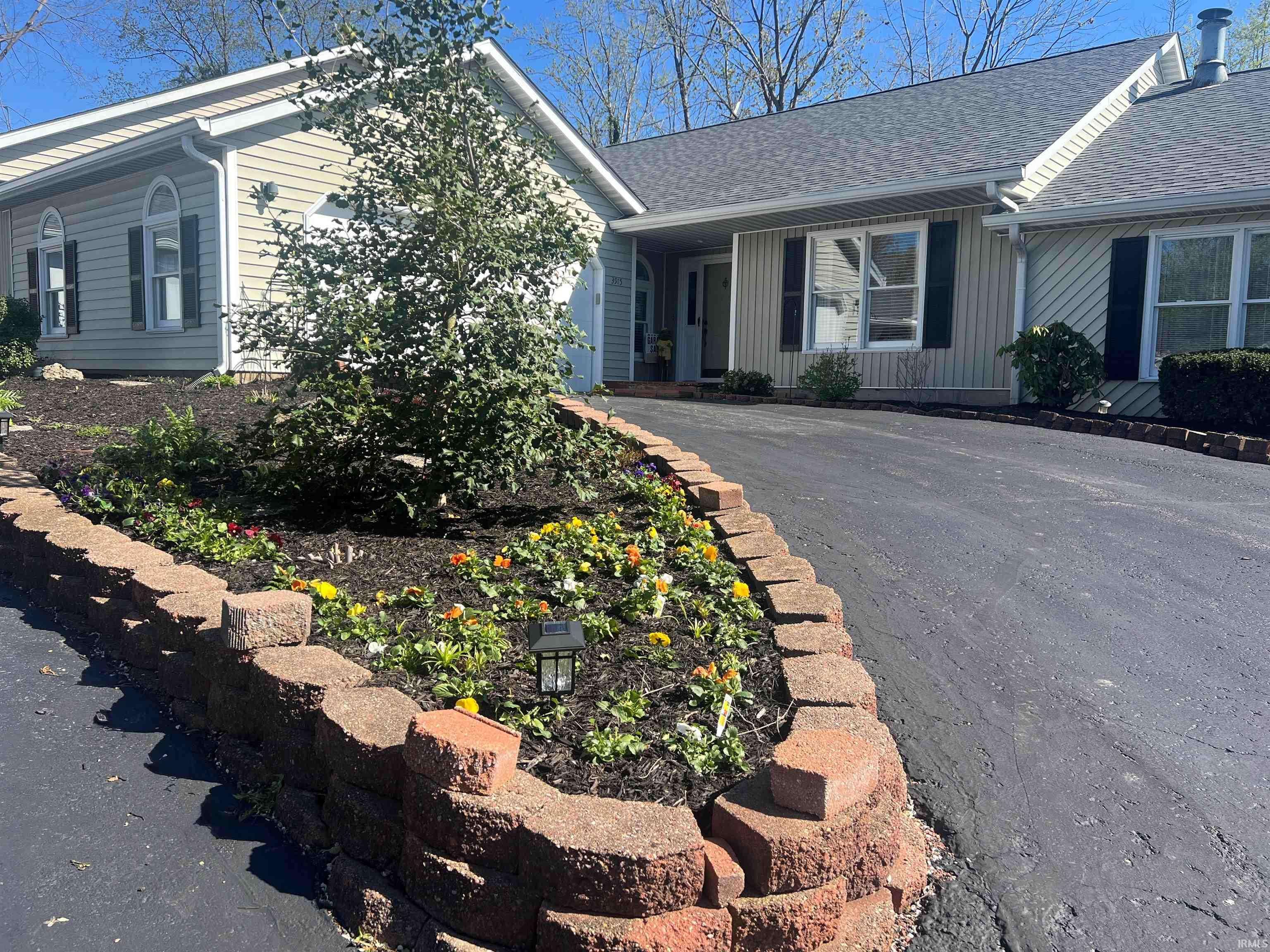 Bloomington, IN 47401,3915 S Sage Court