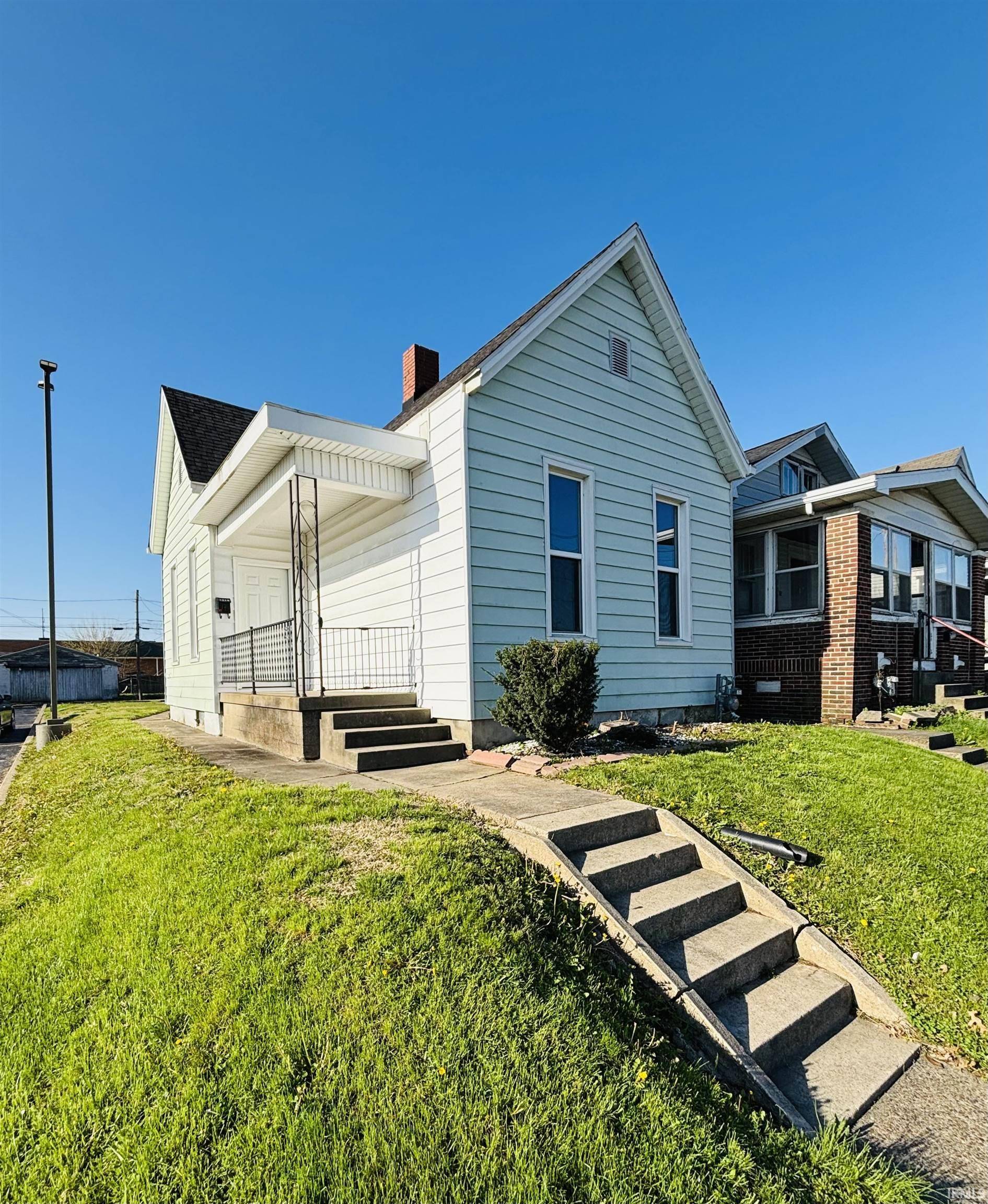 2410 W Maryland Street, Evansville, IN 47712-5510
