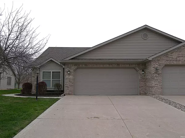 560 Buck Trail, Warsaw, IN 46582