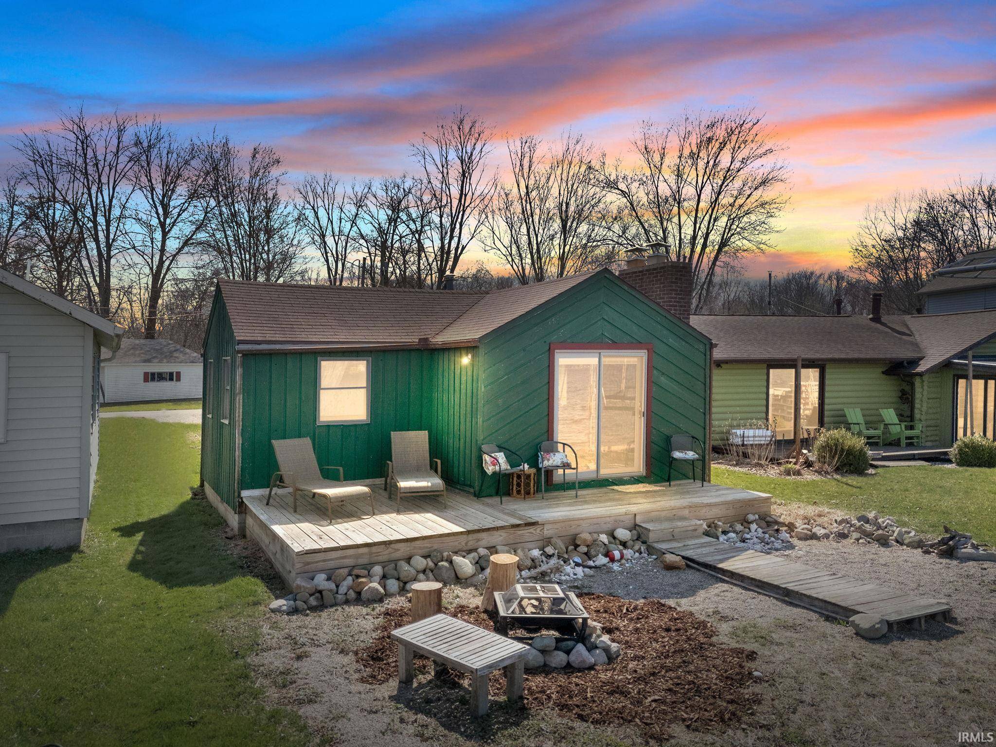 622 E Lakewood Avenue, Warsaw, IN 46580