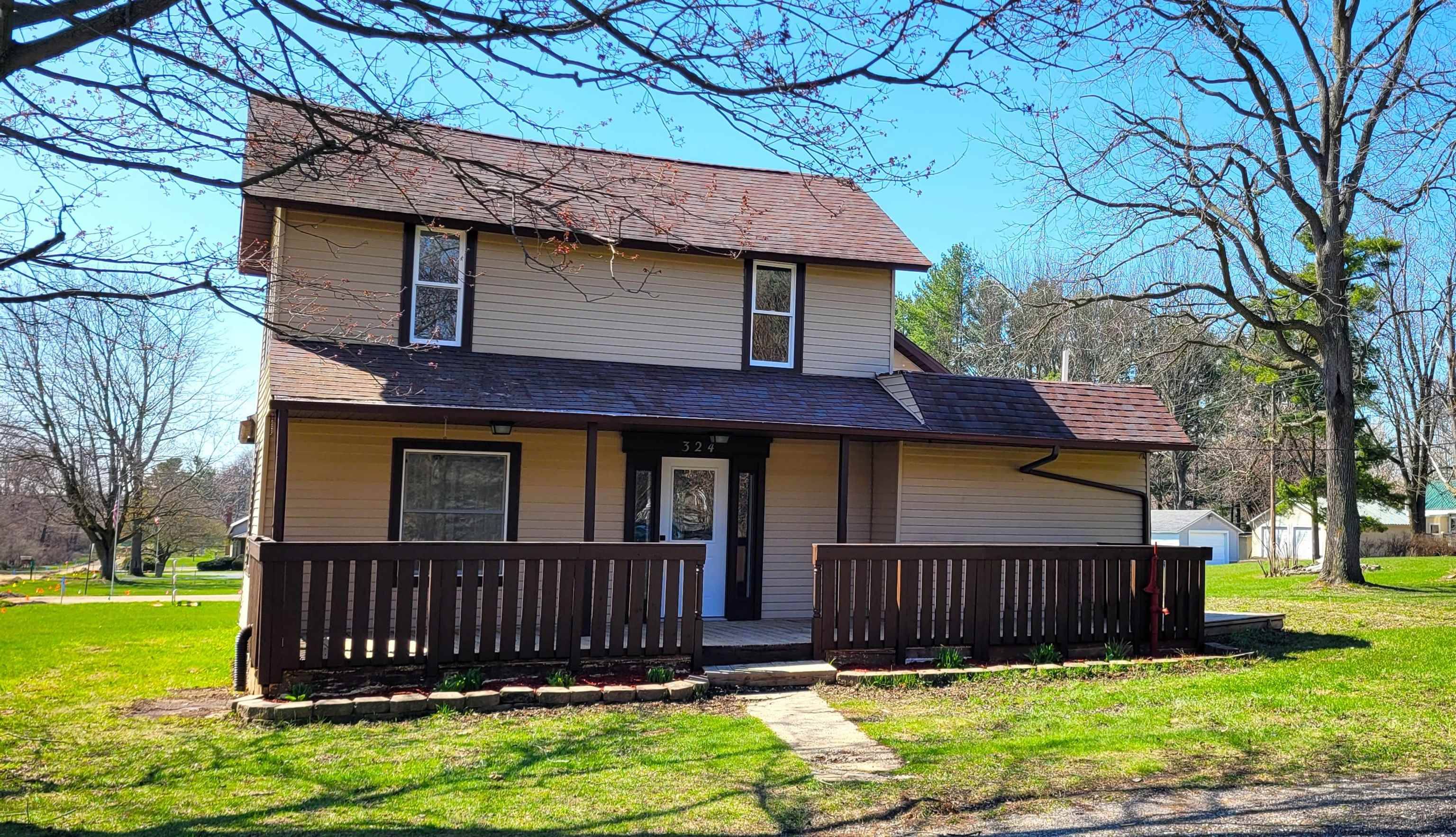 324 W Depot Street, Hudson, IN 46747