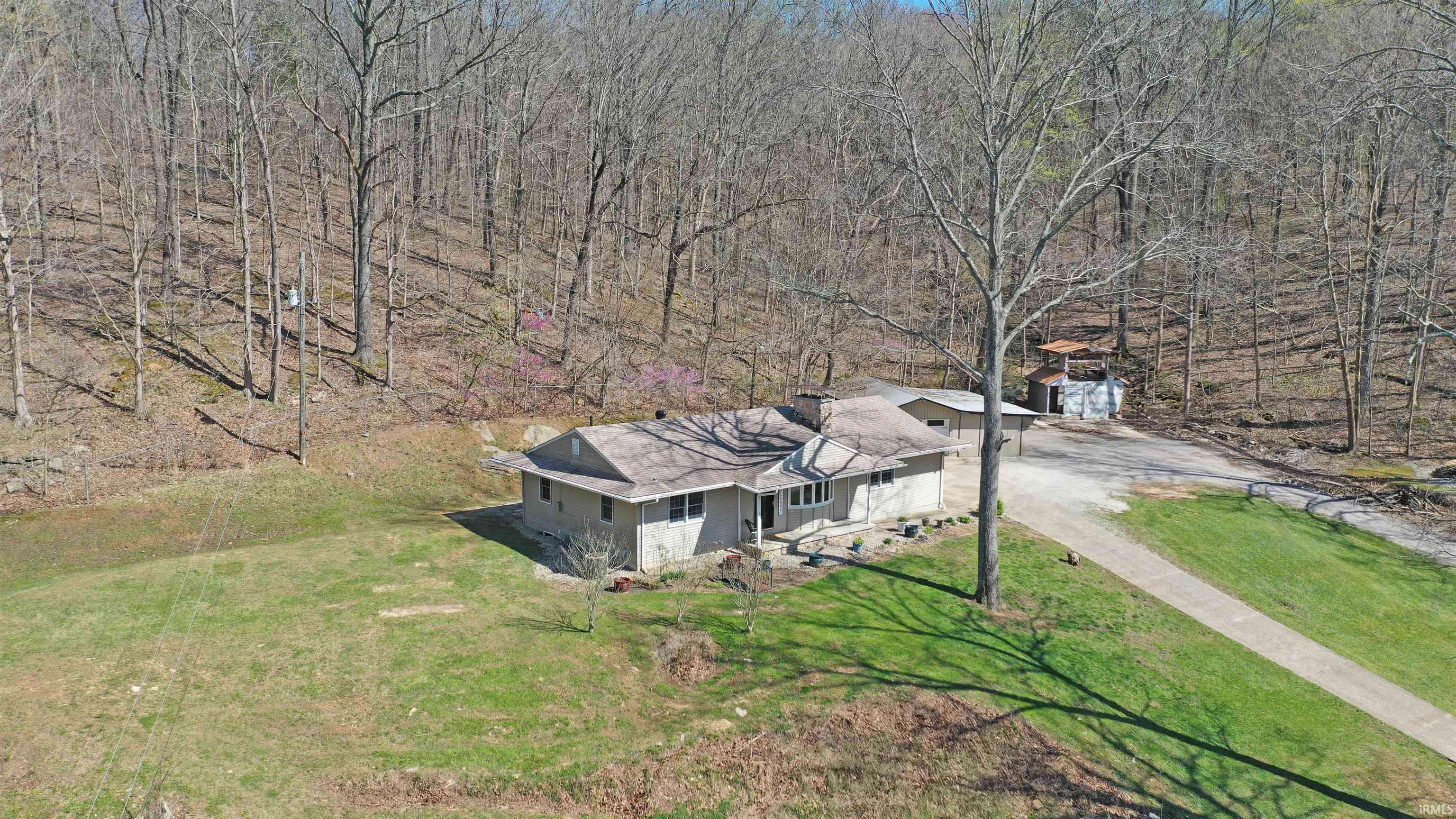Cannelton, IN 47520,6360 Sugar Maple Road