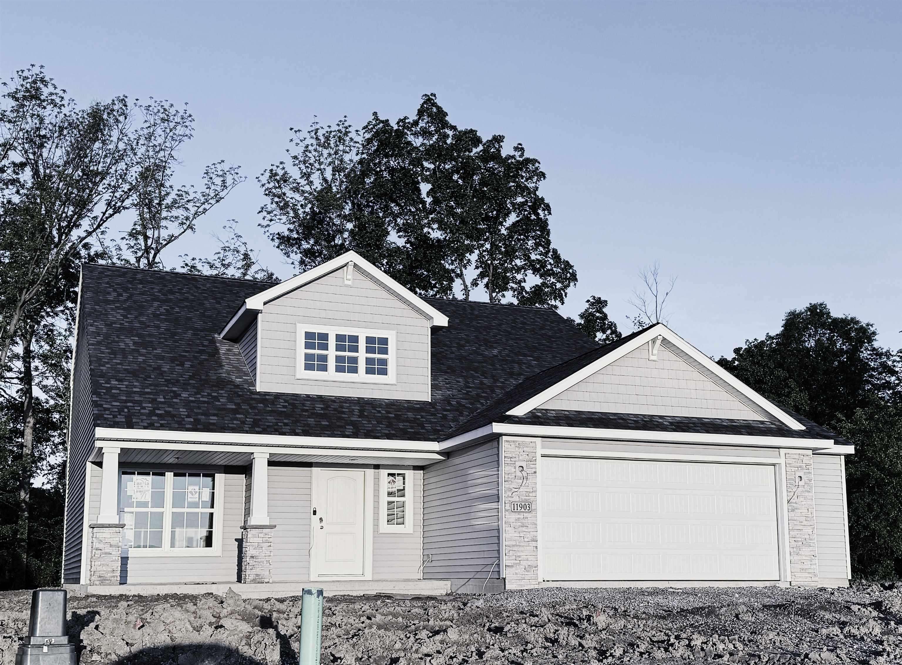 11903 Falcatta Drive, Fort Wayne, IN 46845