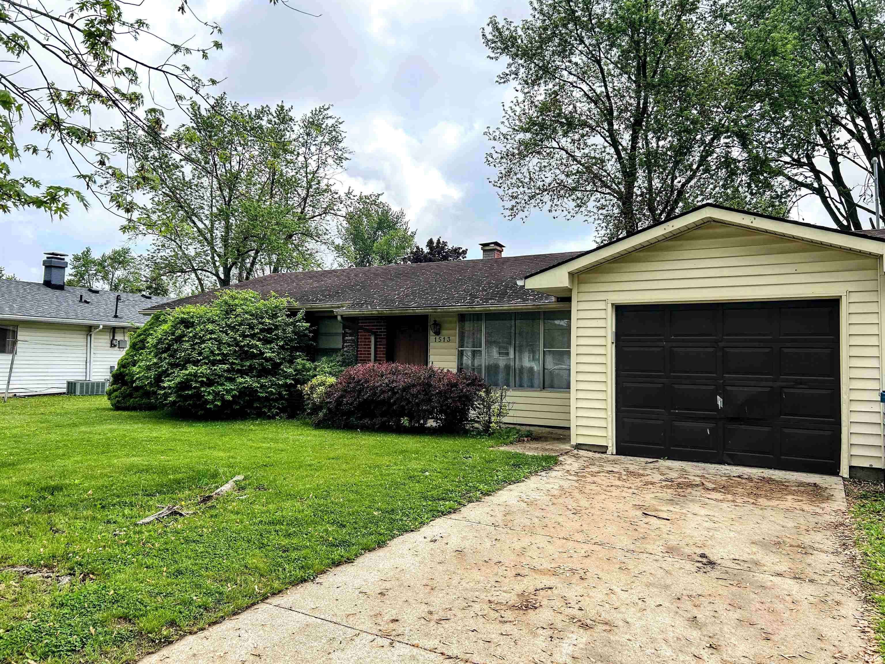 1513 Sherbrook Drive, New Haven, IN 46774