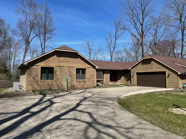 15516 Menominee Drive, Plymouth, IN 46563