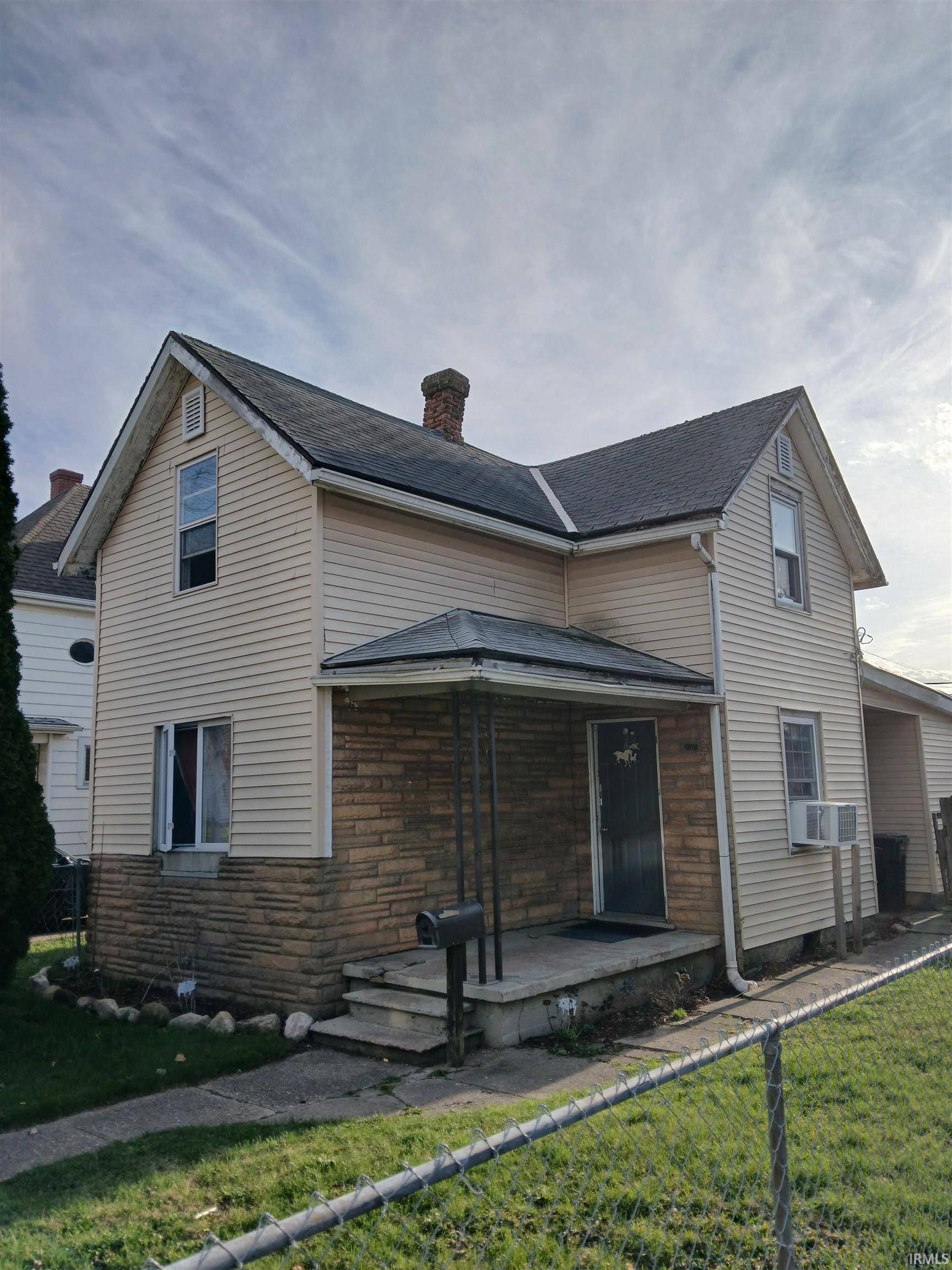 421 S Warren St Streets, South Bend, IN 46619