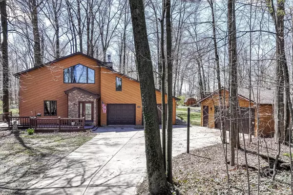 6147 Cloverdale Drive, Greentown, IN 46936-9708