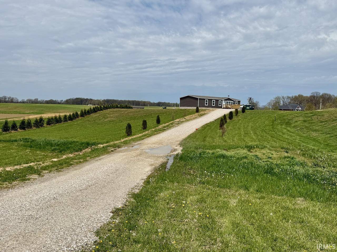 10422 Blake Road, Wadesville, IN 47638