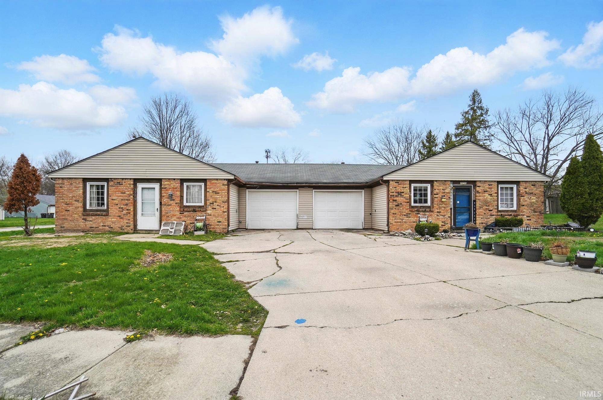 3509-3511 Kendale Drive, Fort Wayne, IN 46835-3316