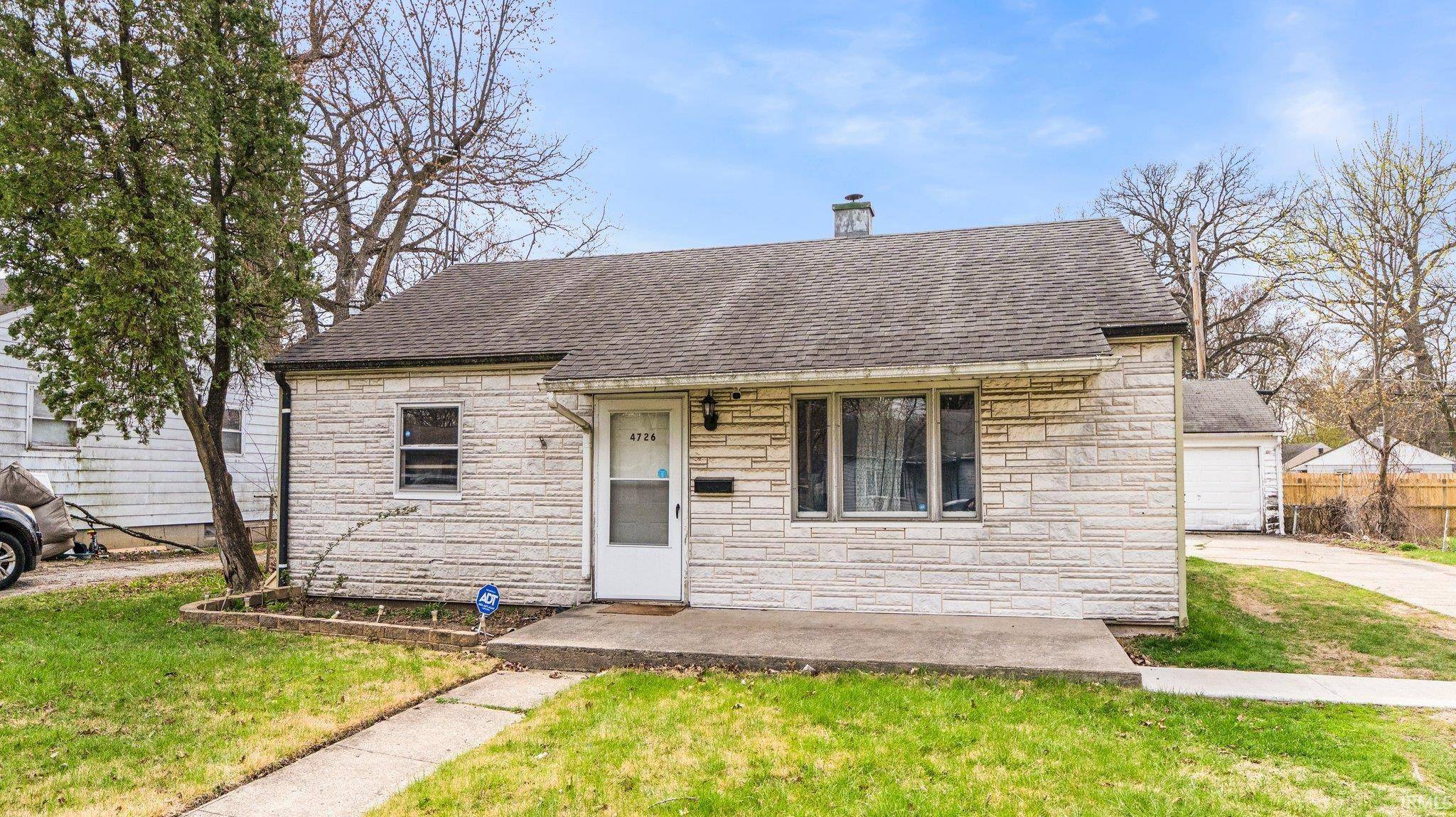 4726 Holton Avenue, Fort Wayne, IN 46806