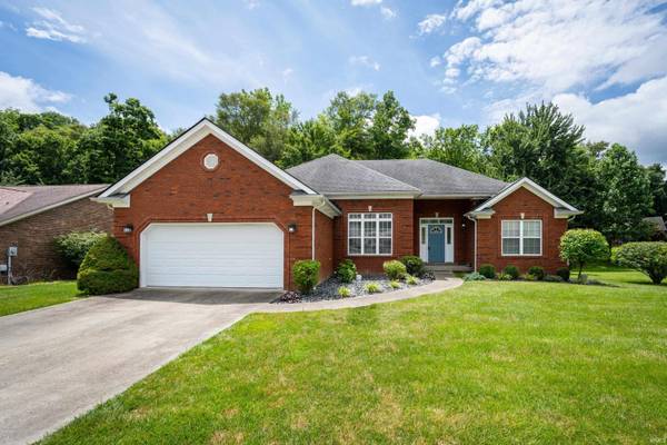 1807 Sterling Oaks Drive, Sellersburg, IN 47172