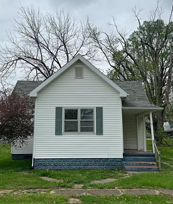6 E Pearl Street, Washington, IN 47501