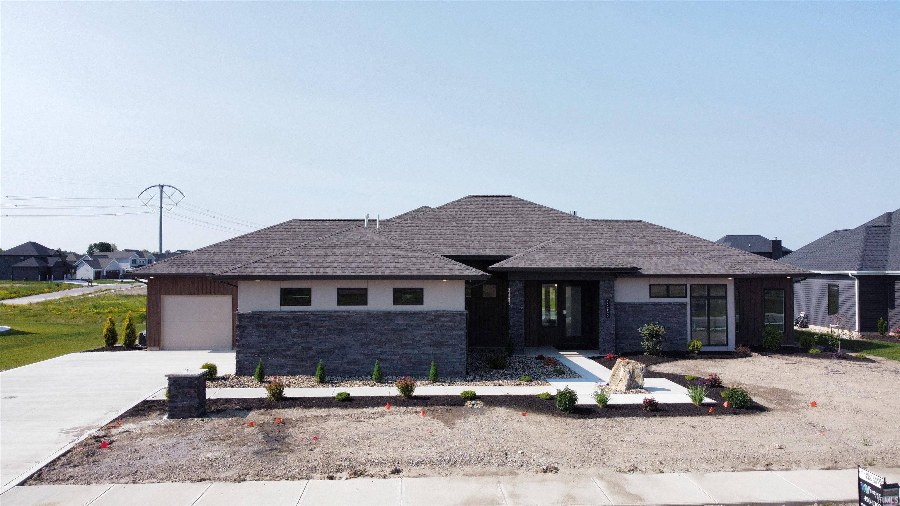 12235 Blue Jay Trail, Fort Wayne, IN 46814