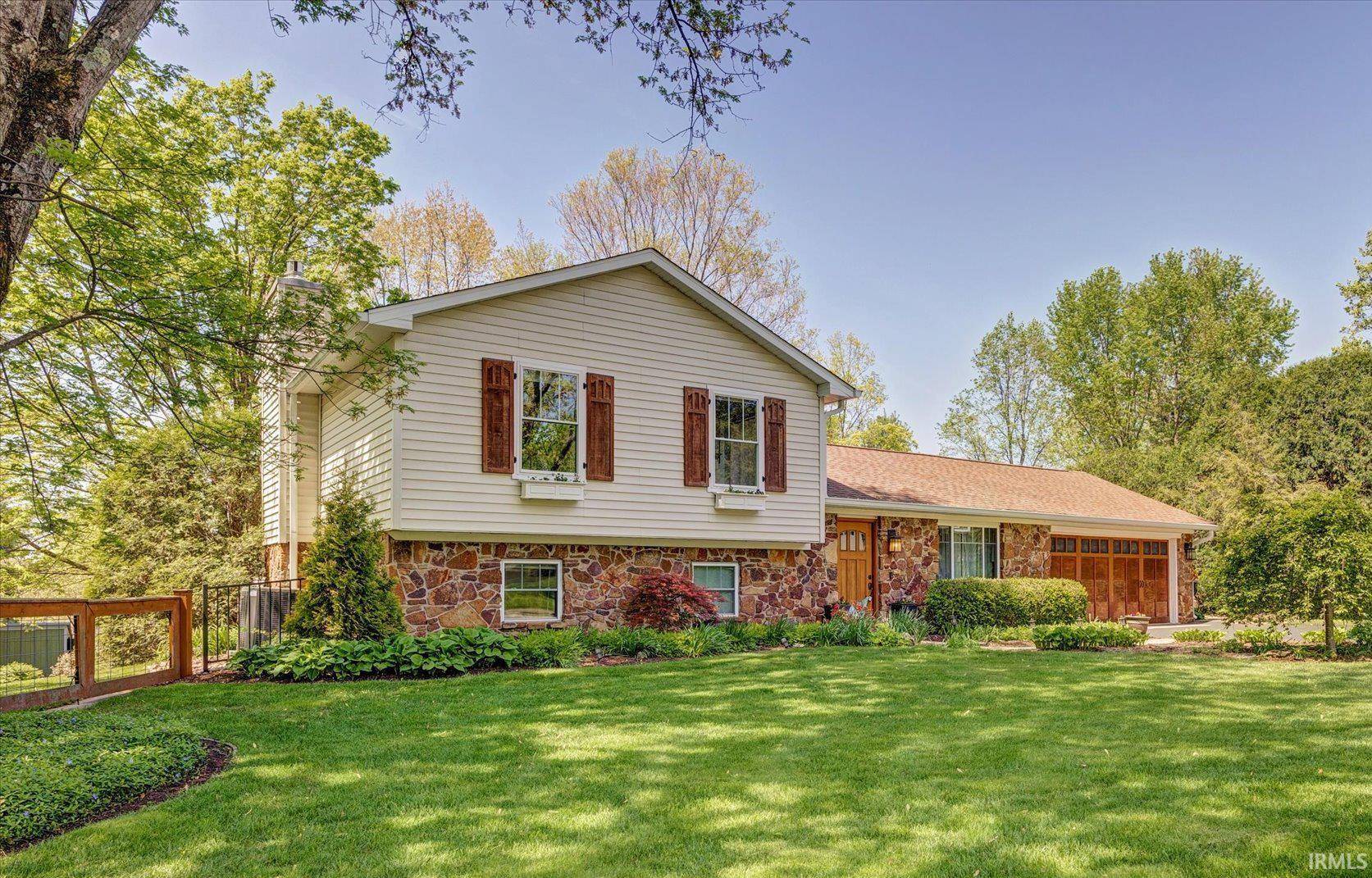 3733 N Easy Street, Bloomington, IN 47404