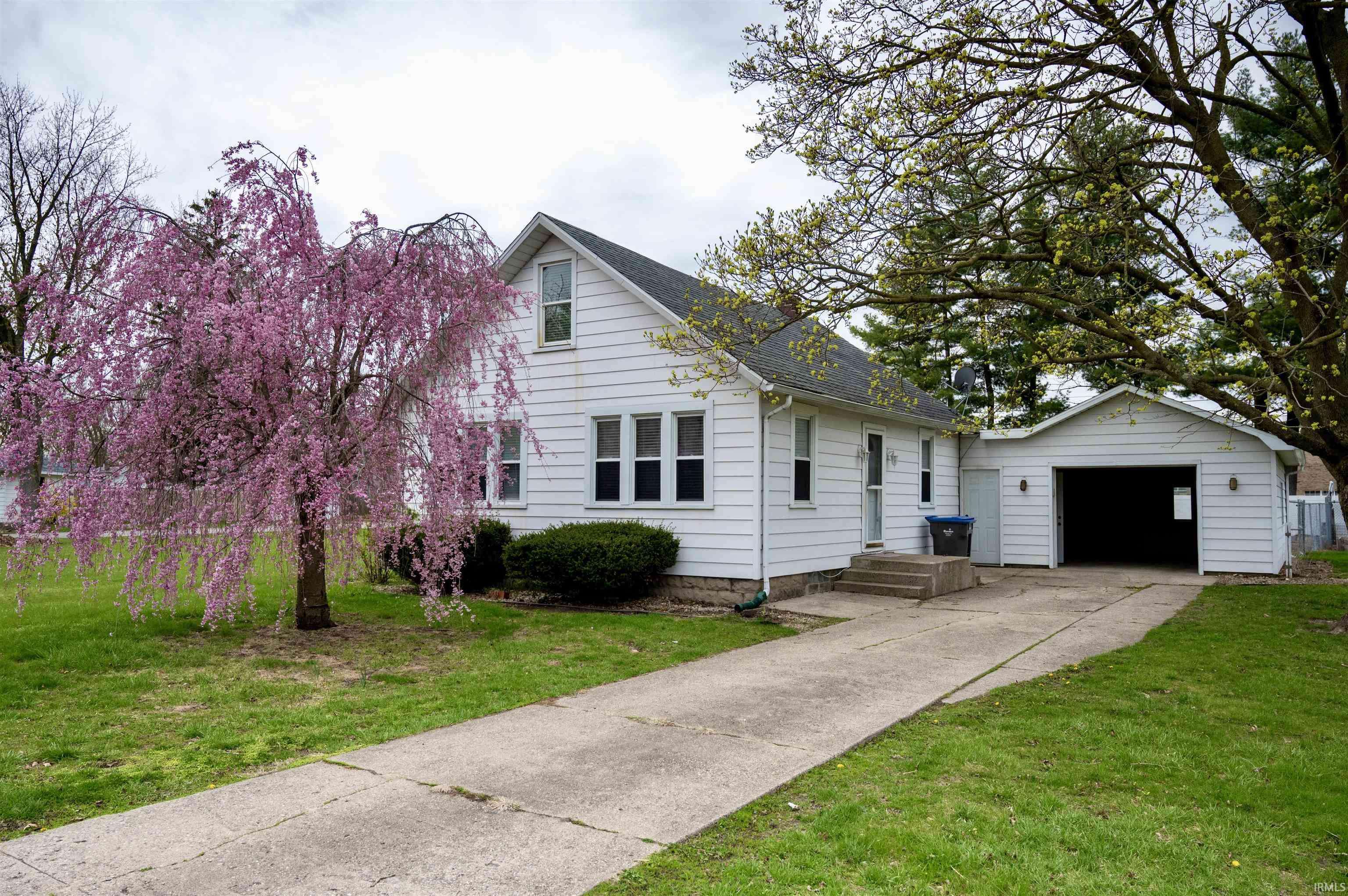 1517 S 11Th Street, Goshen, IN 46526-4515