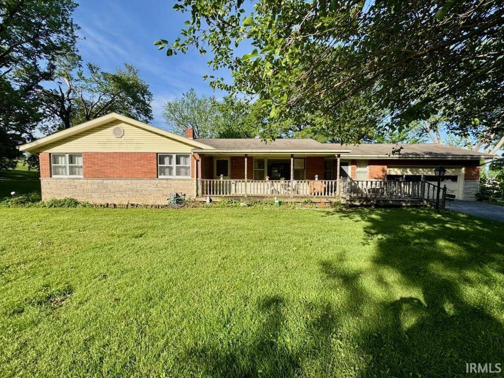 607 Troy Road,  Washington,  IN 47501