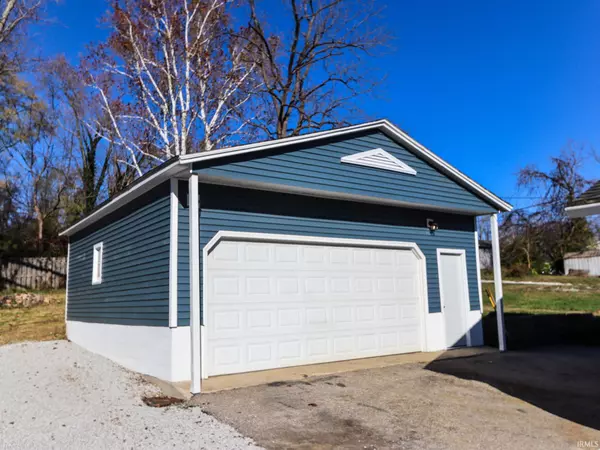 Bloomington, IN 47404,1660 W 8th Street