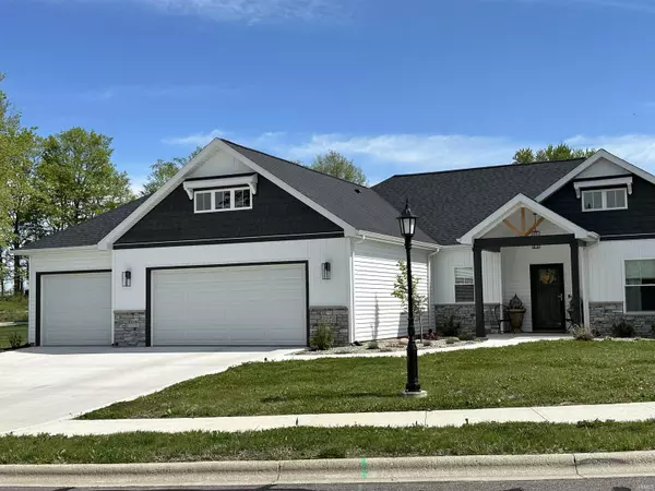 2272 Highlander Drive,  Warsaw,  IN 46580