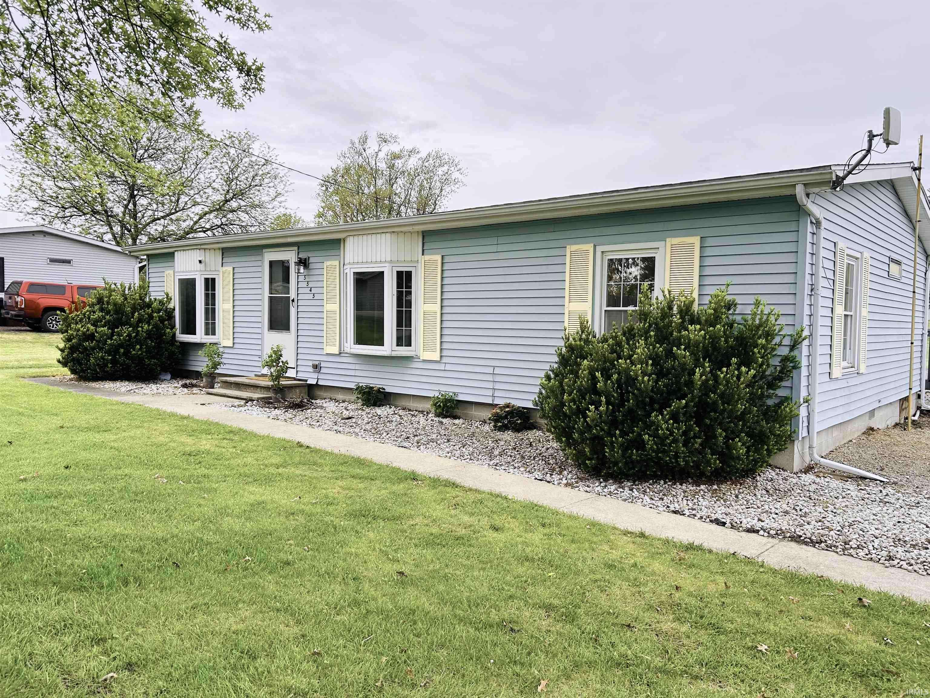 5545 E Collins Street, Columbia City, IN 46725