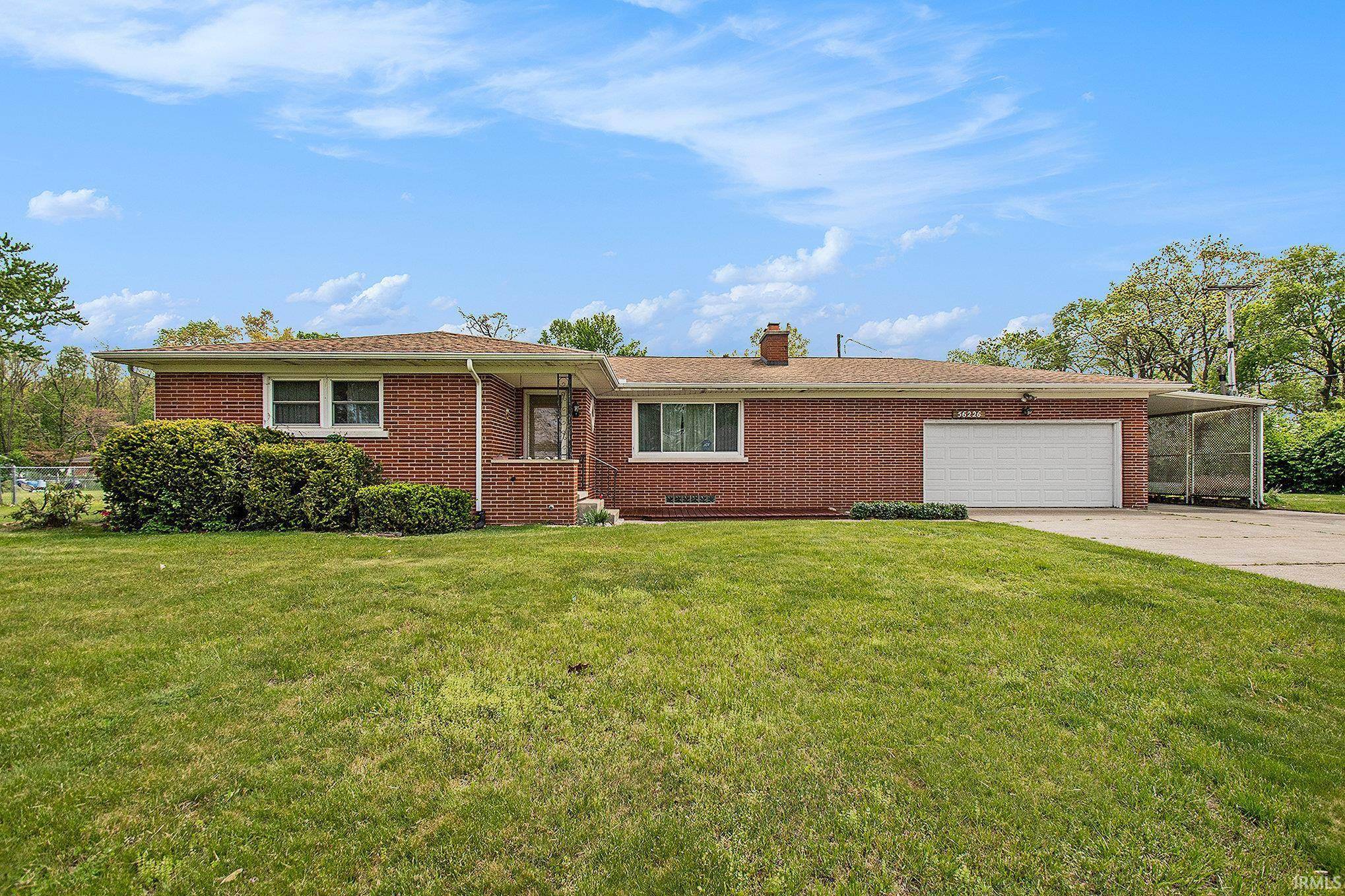 56226 Tanglewood Lane, Osceola, IN 46561-9522