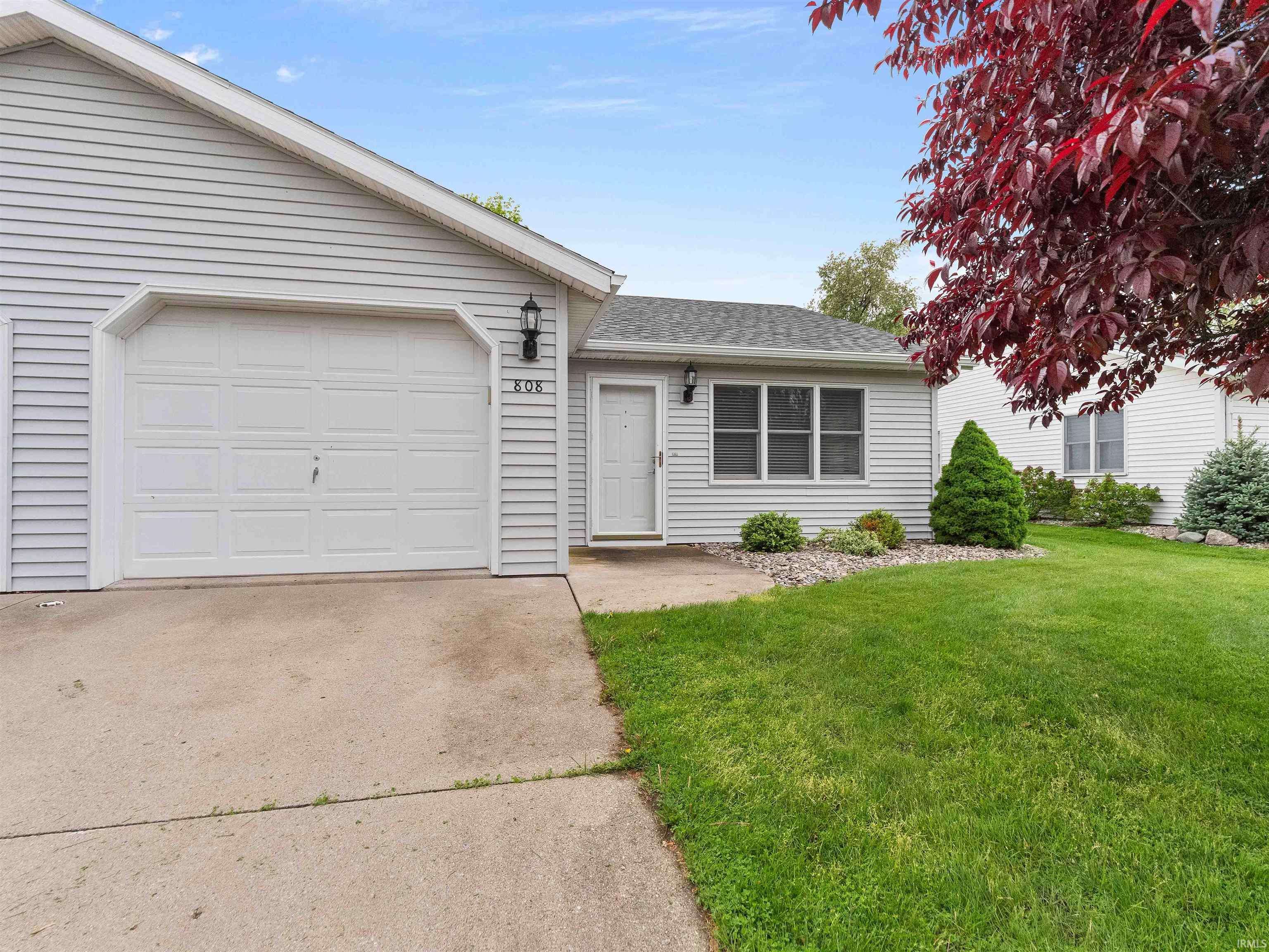 808 Apple Hill Way, Angola, IN 46703