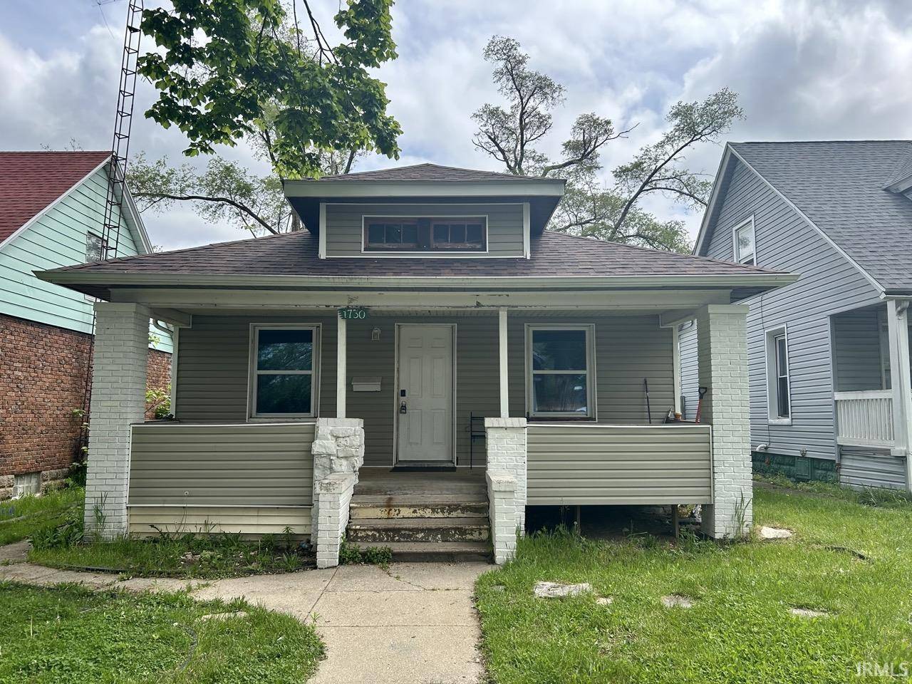 1730 S William Street, South Bend, IN 46613