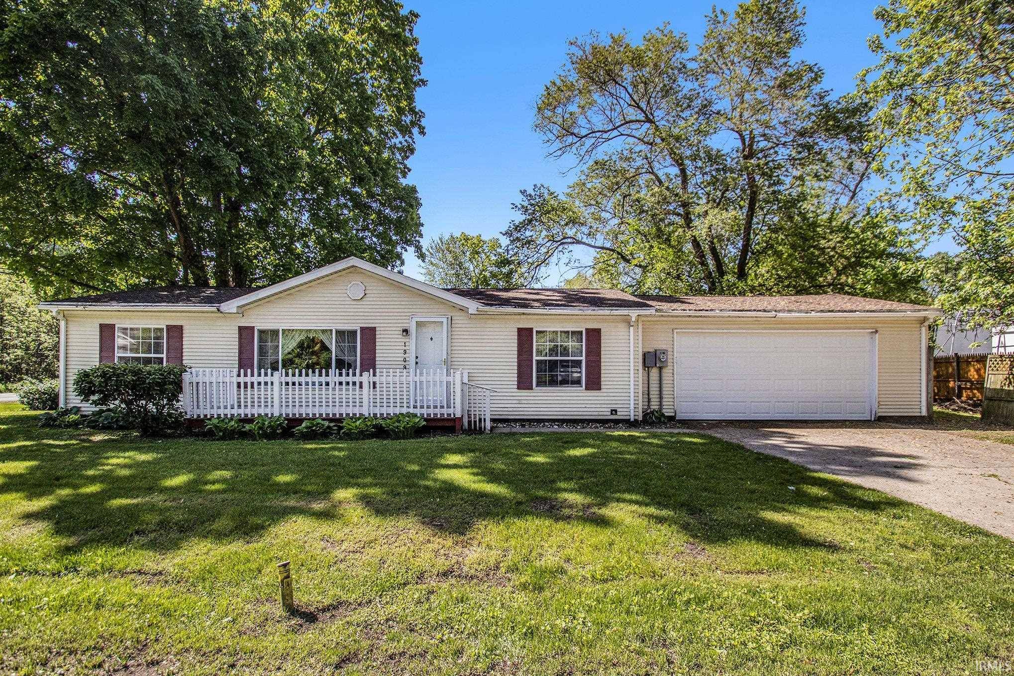 1909 Grover Street, Elkhart, IN 46514-3997