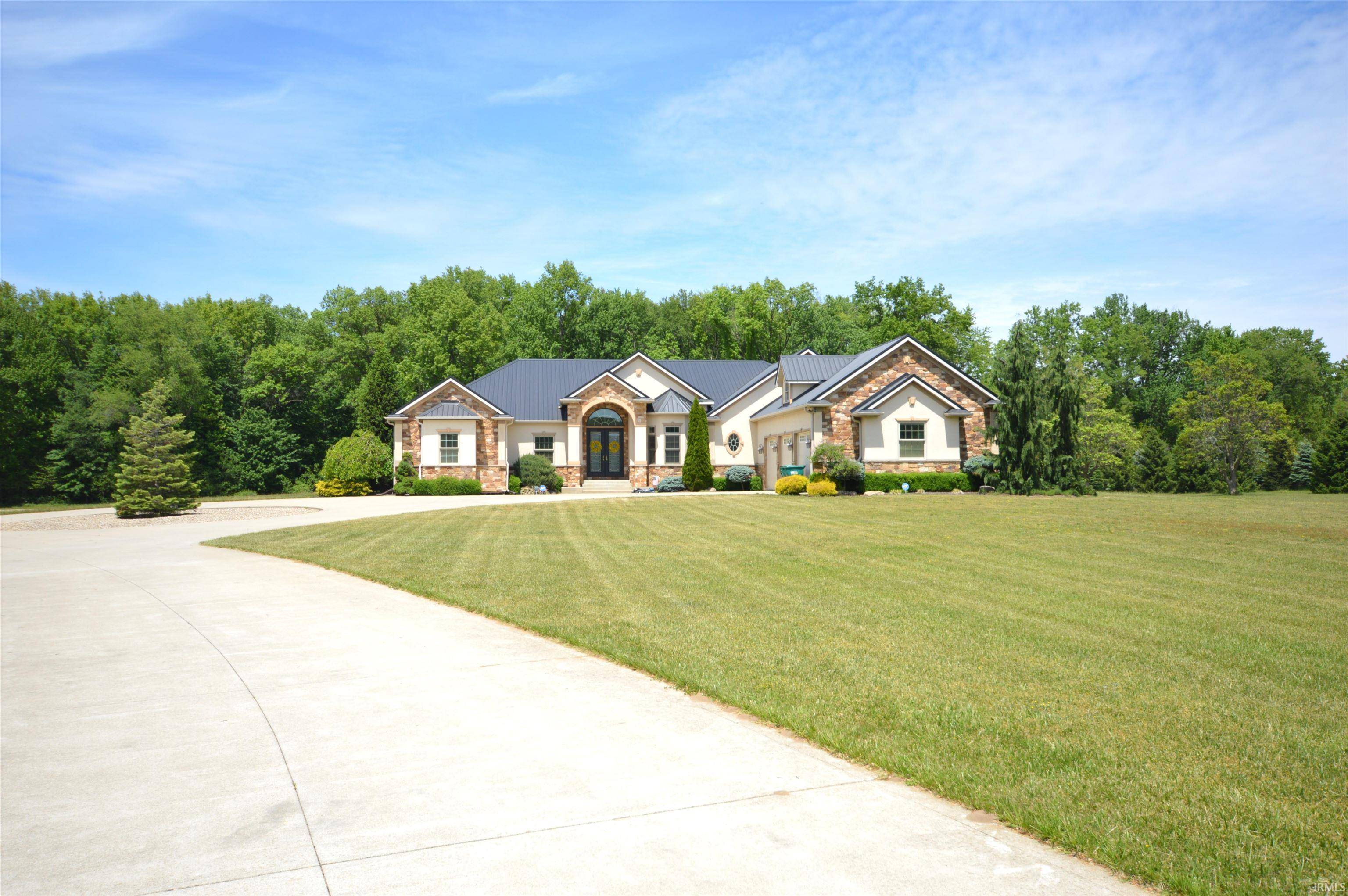31245 Rockstroh Road, Walkerton, IN 46574