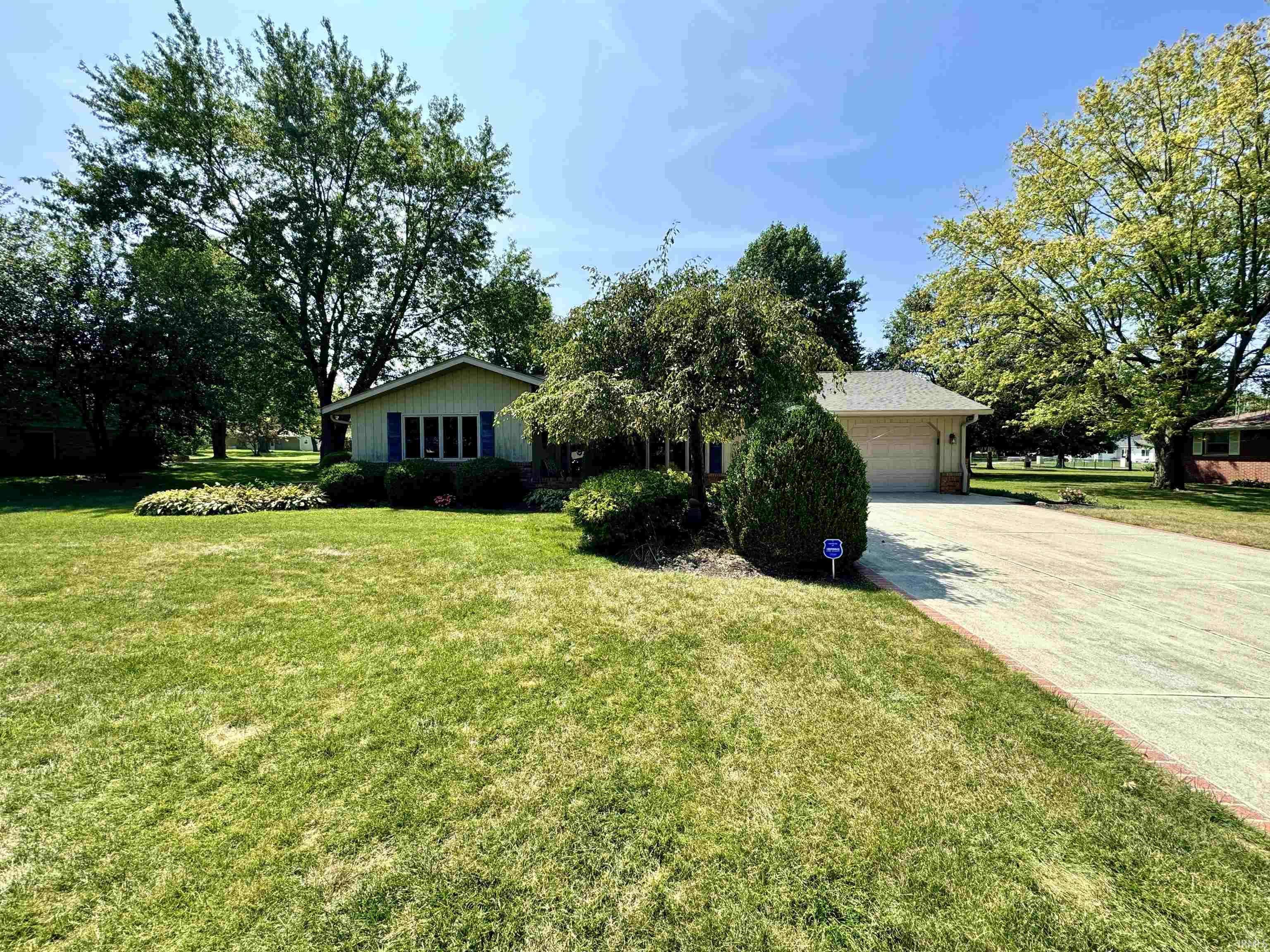 3007 E Kendall Lane, Muncie, IN 47303