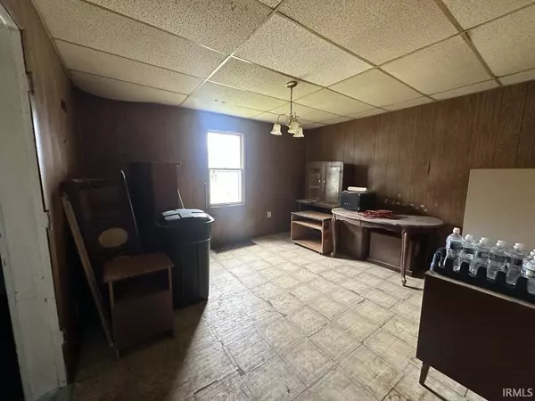 Frankfort, IN 46041,1207 Short Columbia Street